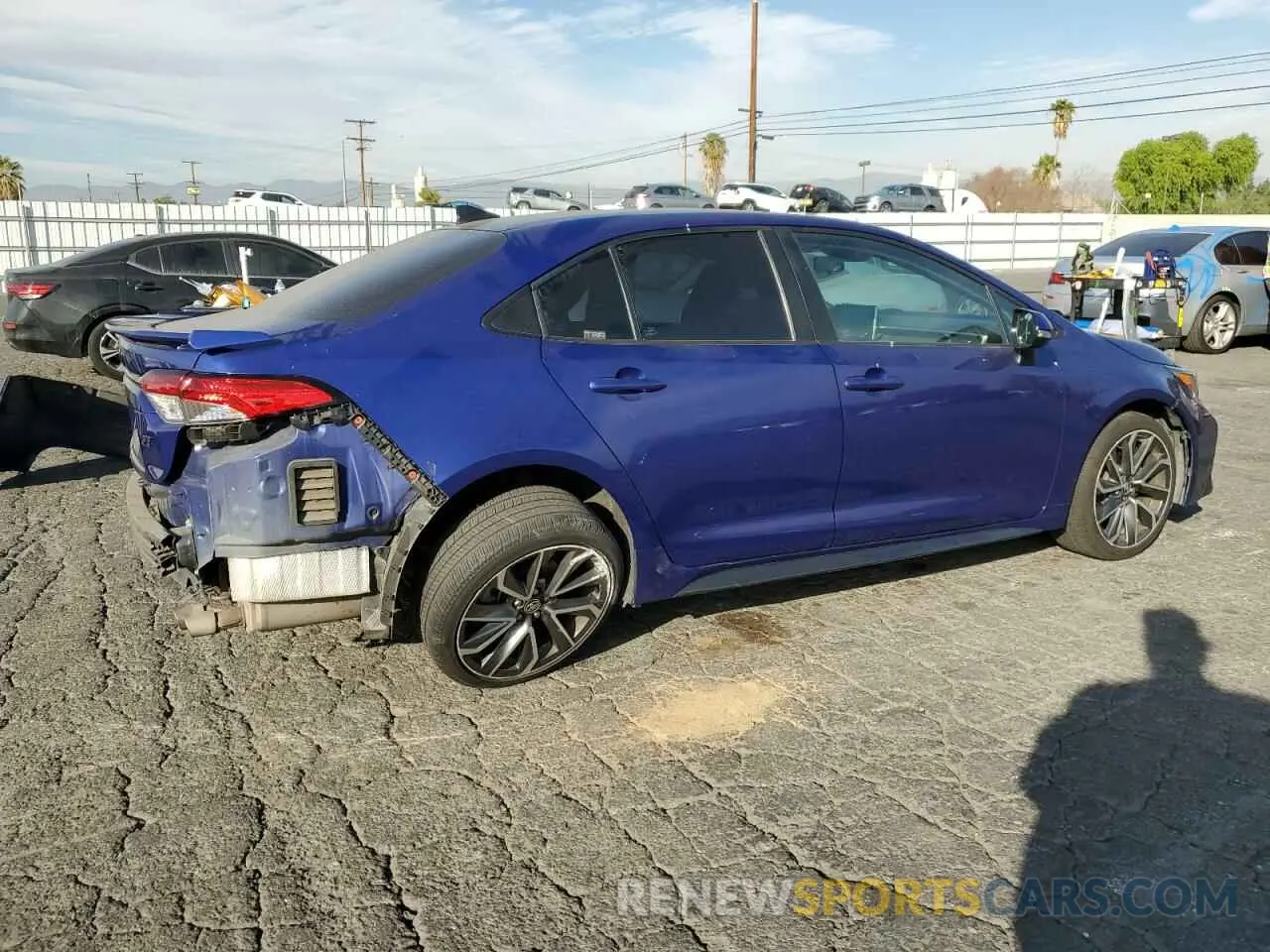 3 Photograph of a damaged car 5YFS4MCE1MP086233 TOYOTA COROLLA 2021
