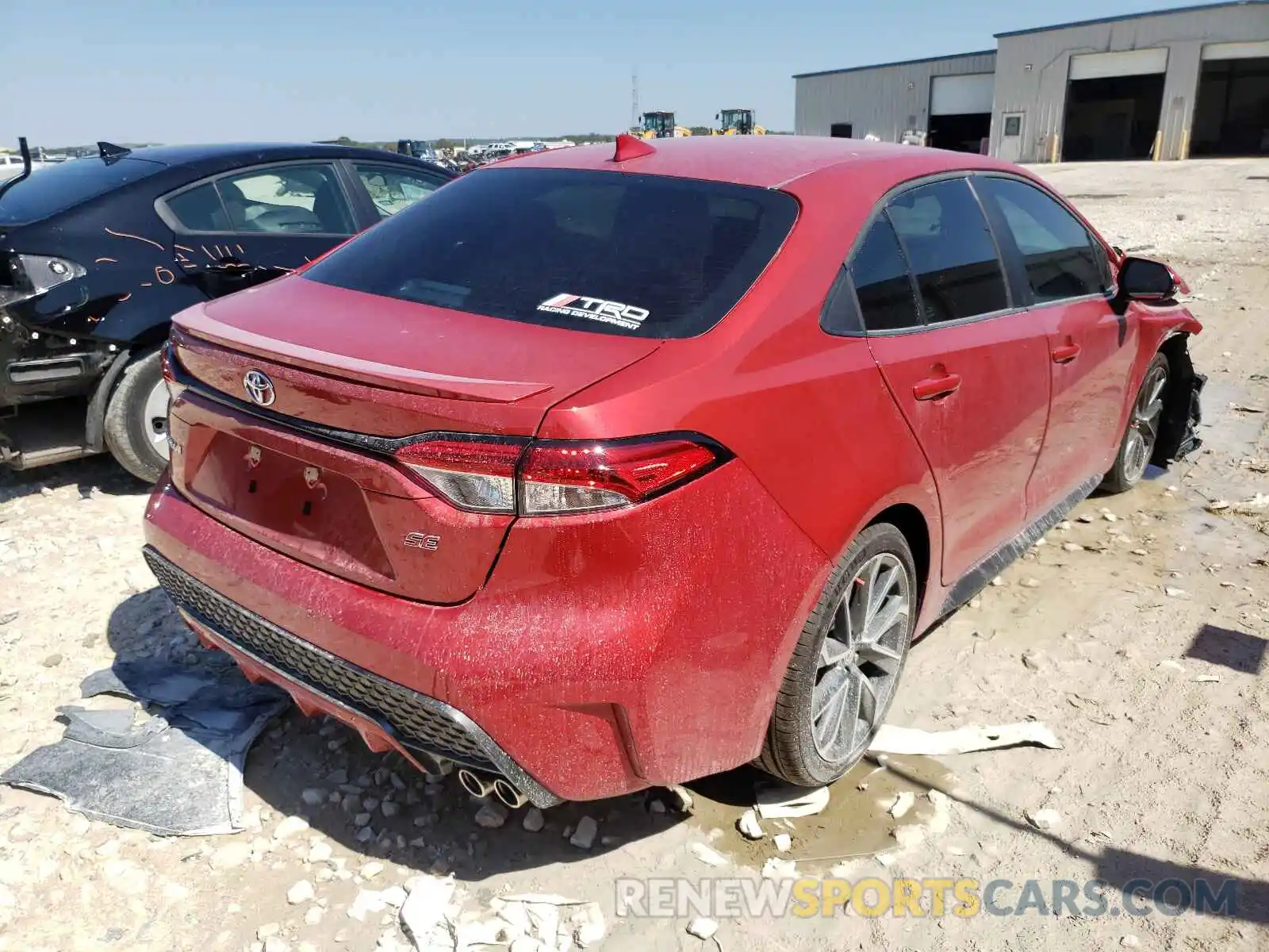 4 Photograph of a damaged car 5YFS4MCE1MP092677 TOYOTA COROLLA 2021