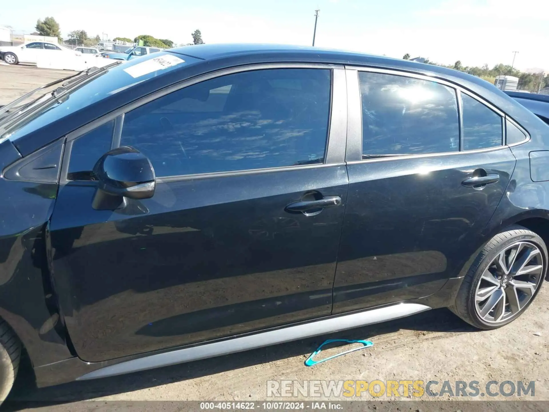 14 Photograph of a damaged car 5YFS4MCE1MP095983 TOYOTA COROLLA 2021