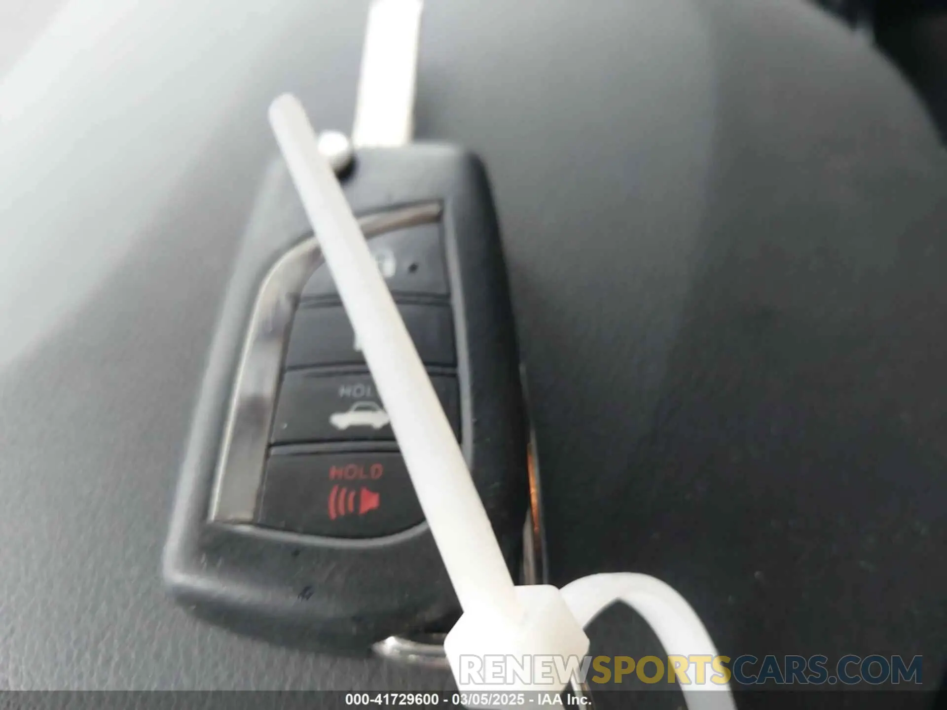 11 Photograph of a damaged car 5YFS4MCE2MP061597 TOYOTA COROLLA 2021