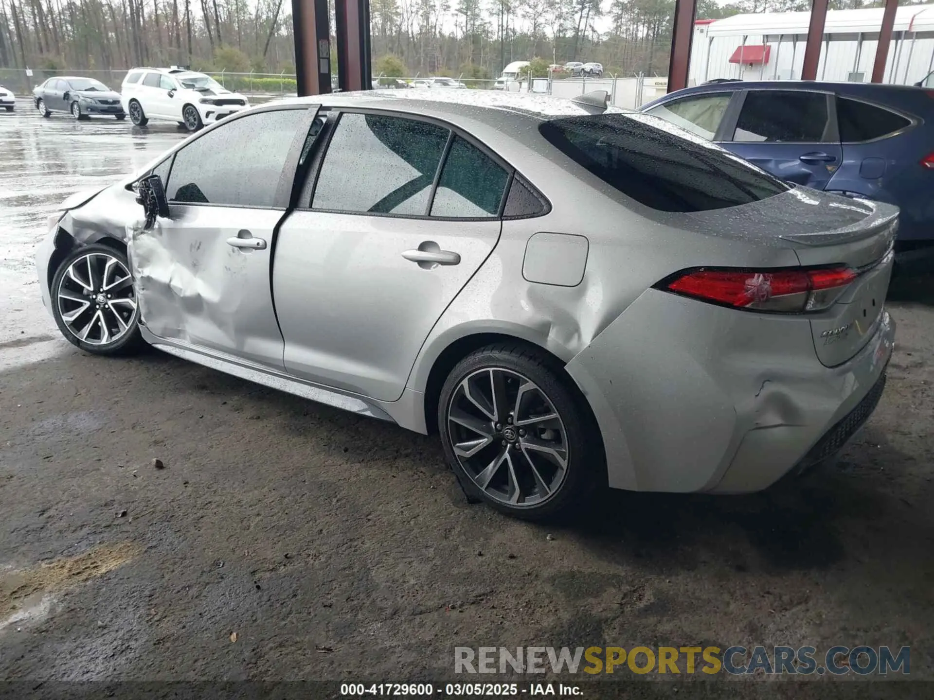 3 Photograph of a damaged car 5YFS4MCE2MP061597 TOYOTA COROLLA 2021
