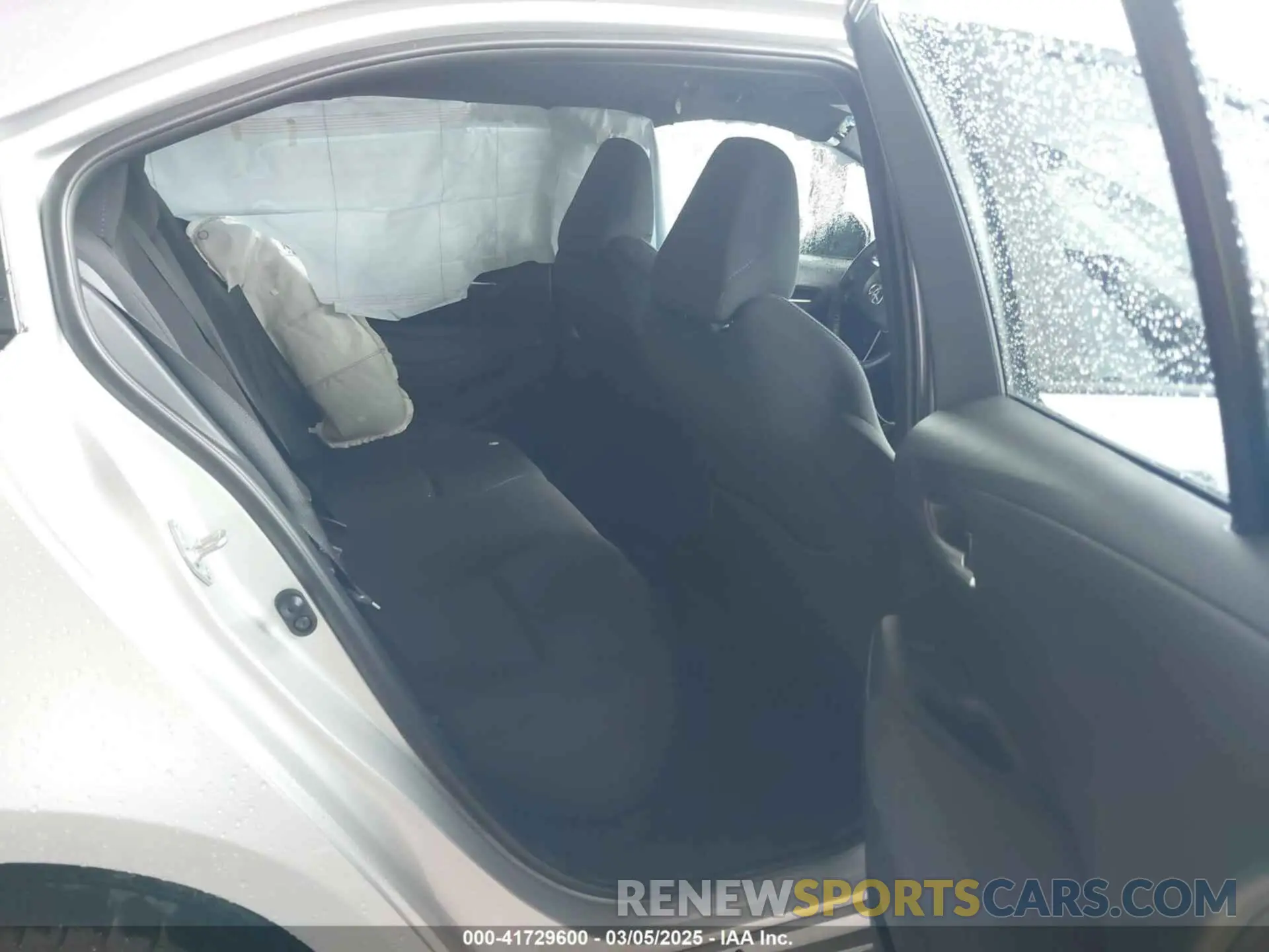 8 Photograph of a damaged car 5YFS4MCE2MP061597 TOYOTA COROLLA 2021