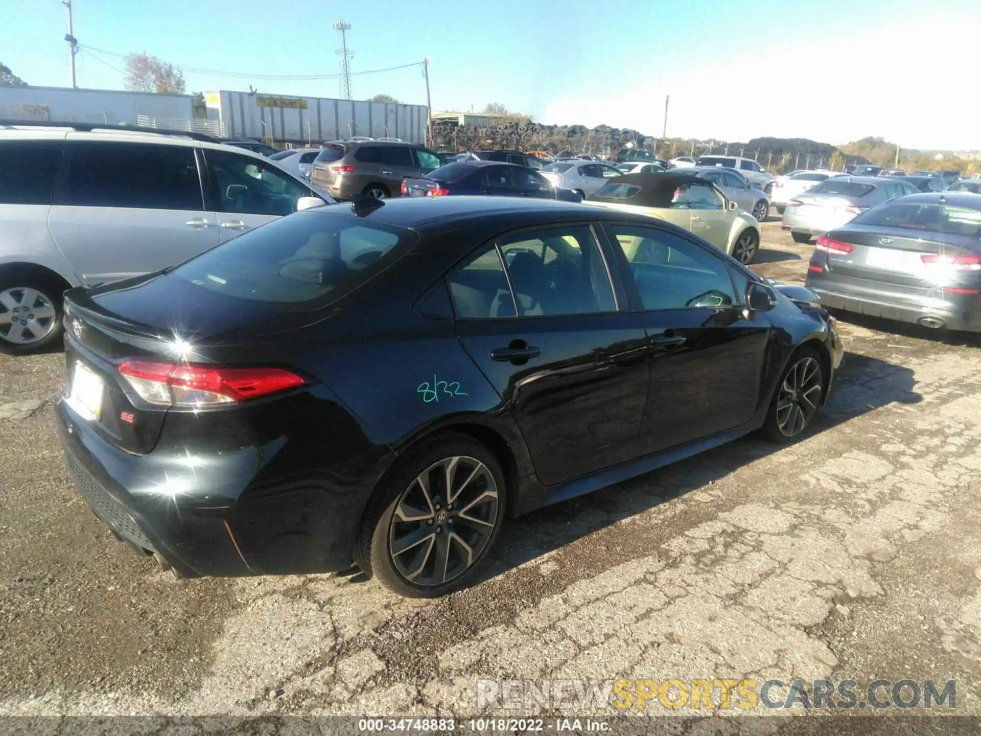 4 Photograph of a damaged car 5YFS4MCE2MP069179 TOYOTA COROLLA 2021