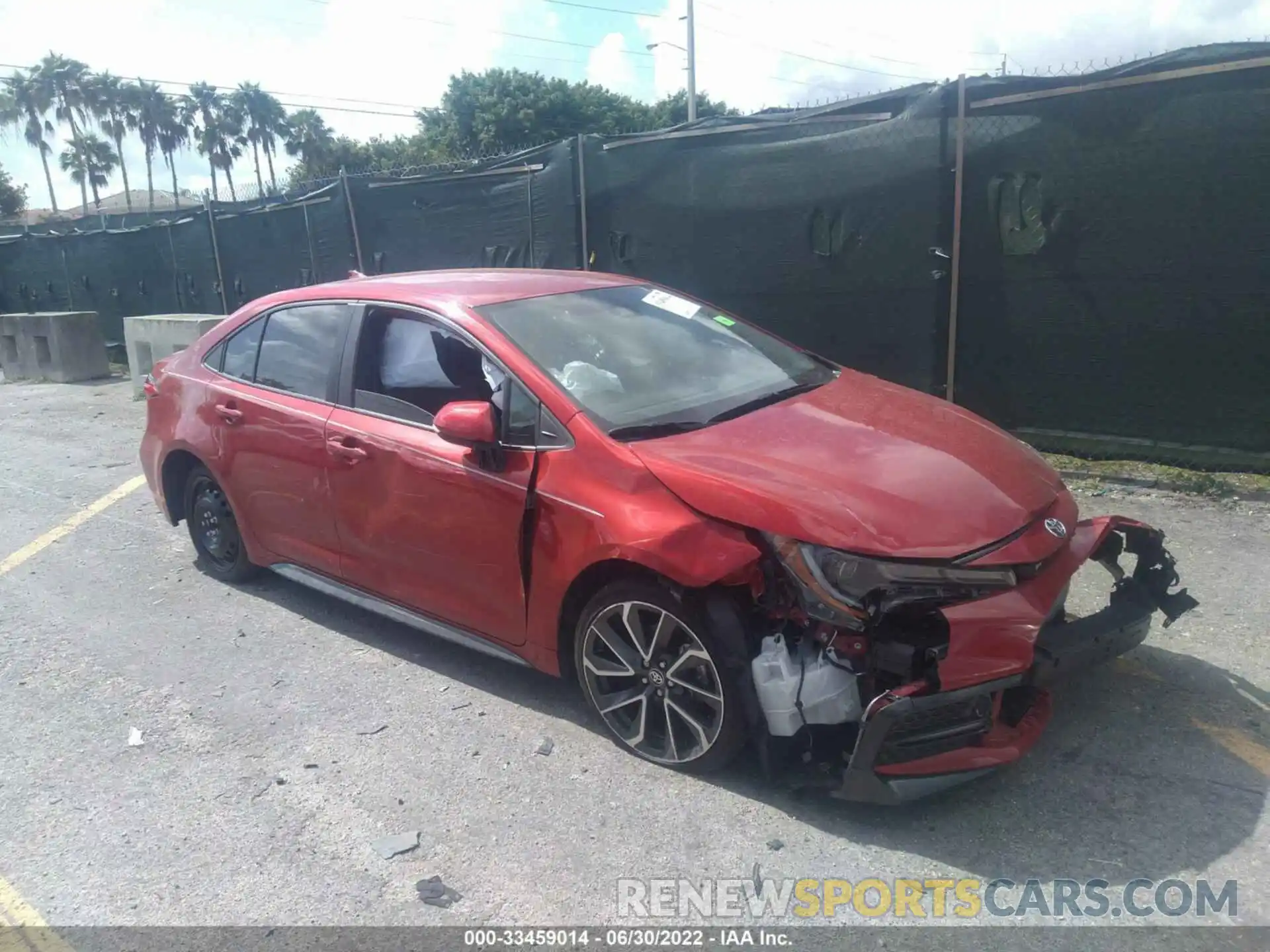 1 Photograph of a damaged car 5YFS4MCE2MP083132 TOYOTA COROLLA 2021