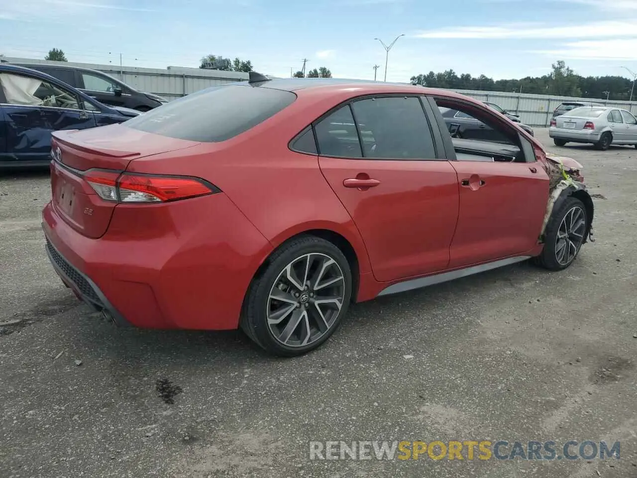 3 Photograph of a damaged car 5YFS4MCE2MP094714 TOYOTA COROLLA 2021