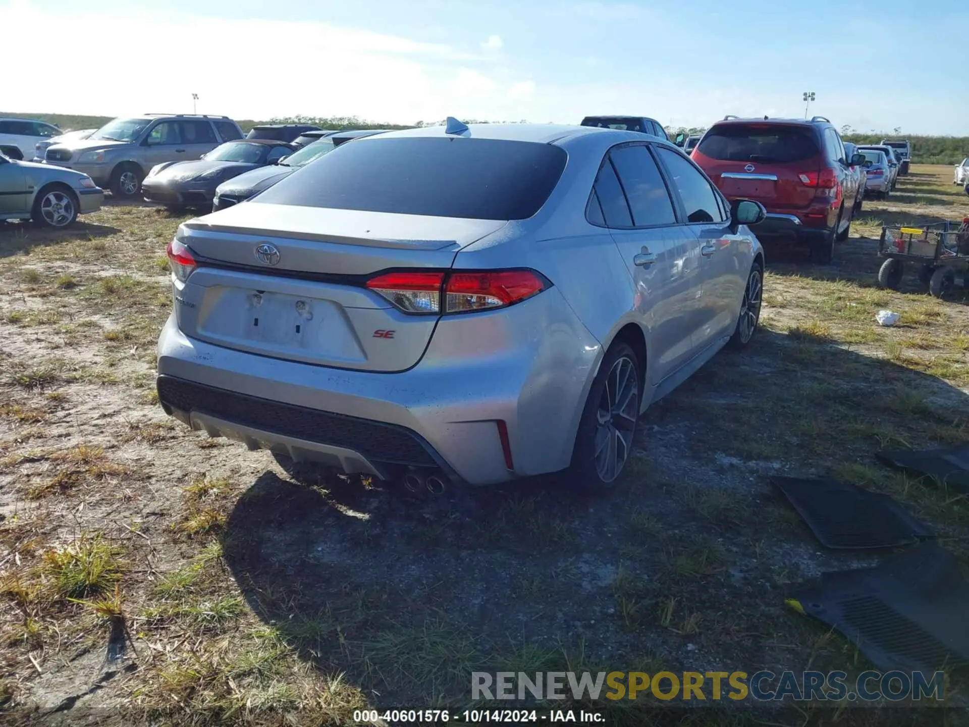 4 Photograph of a damaged car 5YFS4MCE2MP095197 TOYOTA COROLLA 2021