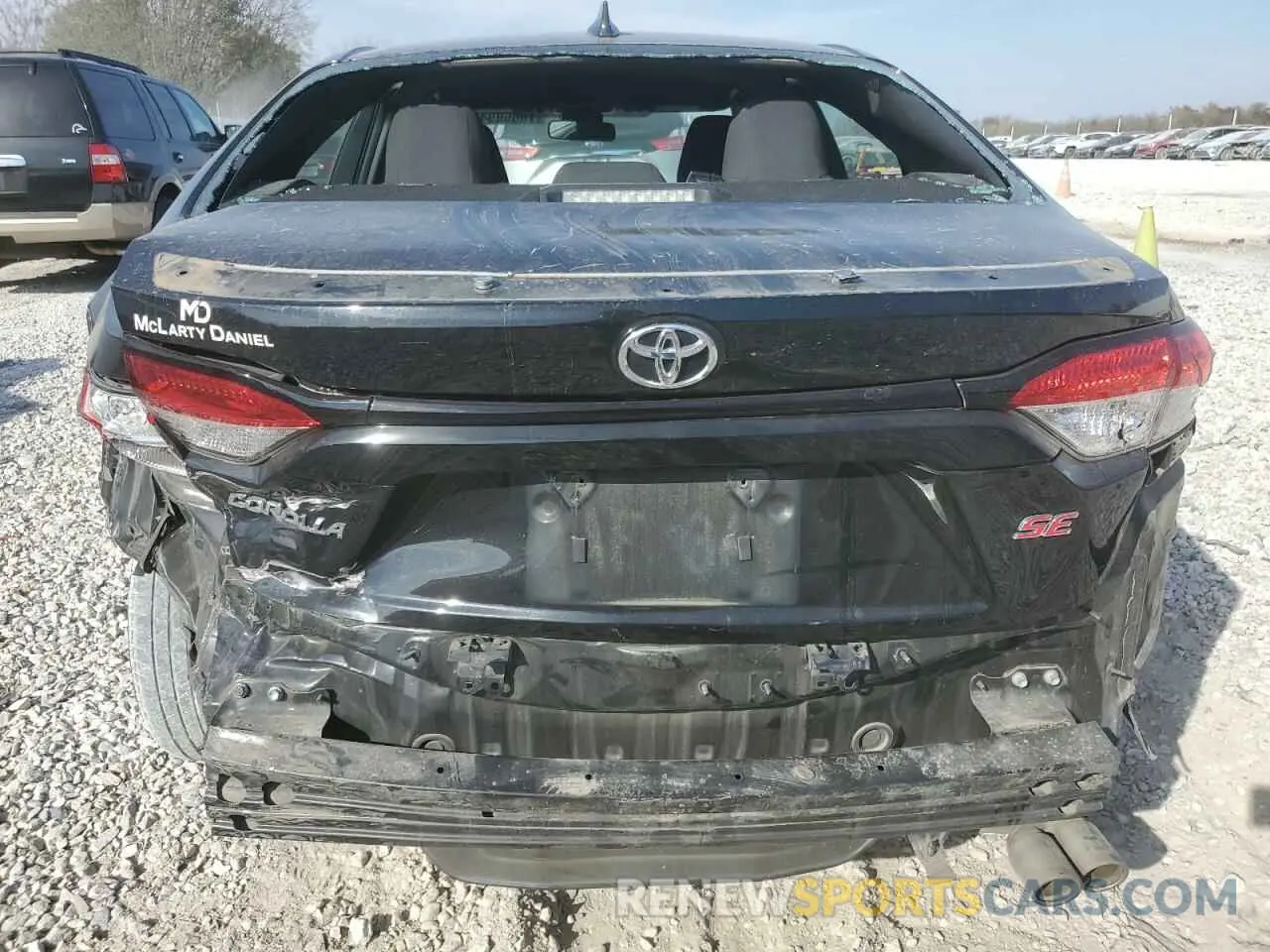 6 Photograph of a damaged car 5YFS4MCE3MP067408 TOYOTA COROLLA 2021