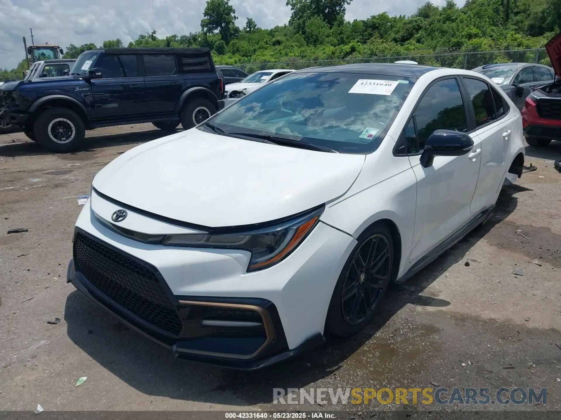 2 Photograph of a damaged car 5YFS4MCE3MP068963 TOYOTA COROLLA 2021