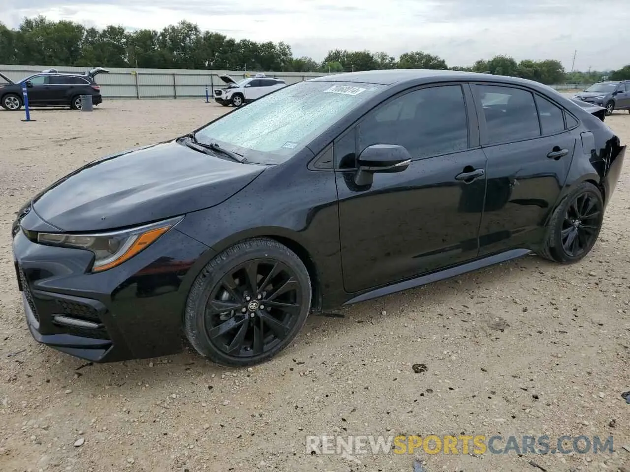 1 Photograph of a damaged car 5YFS4MCE3MP069613 TOYOTA COROLLA 2021