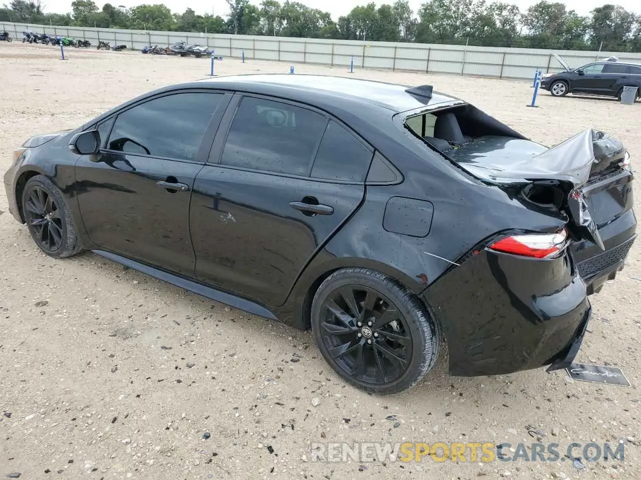 2 Photograph of a damaged car 5YFS4MCE3MP069613 TOYOTA COROLLA 2021