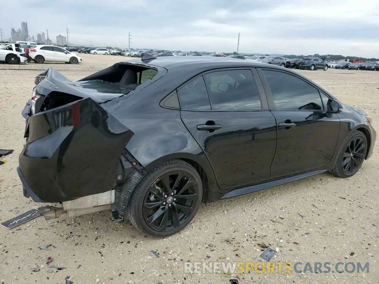 3 Photograph of a damaged car 5YFS4MCE3MP069613 TOYOTA COROLLA 2021
