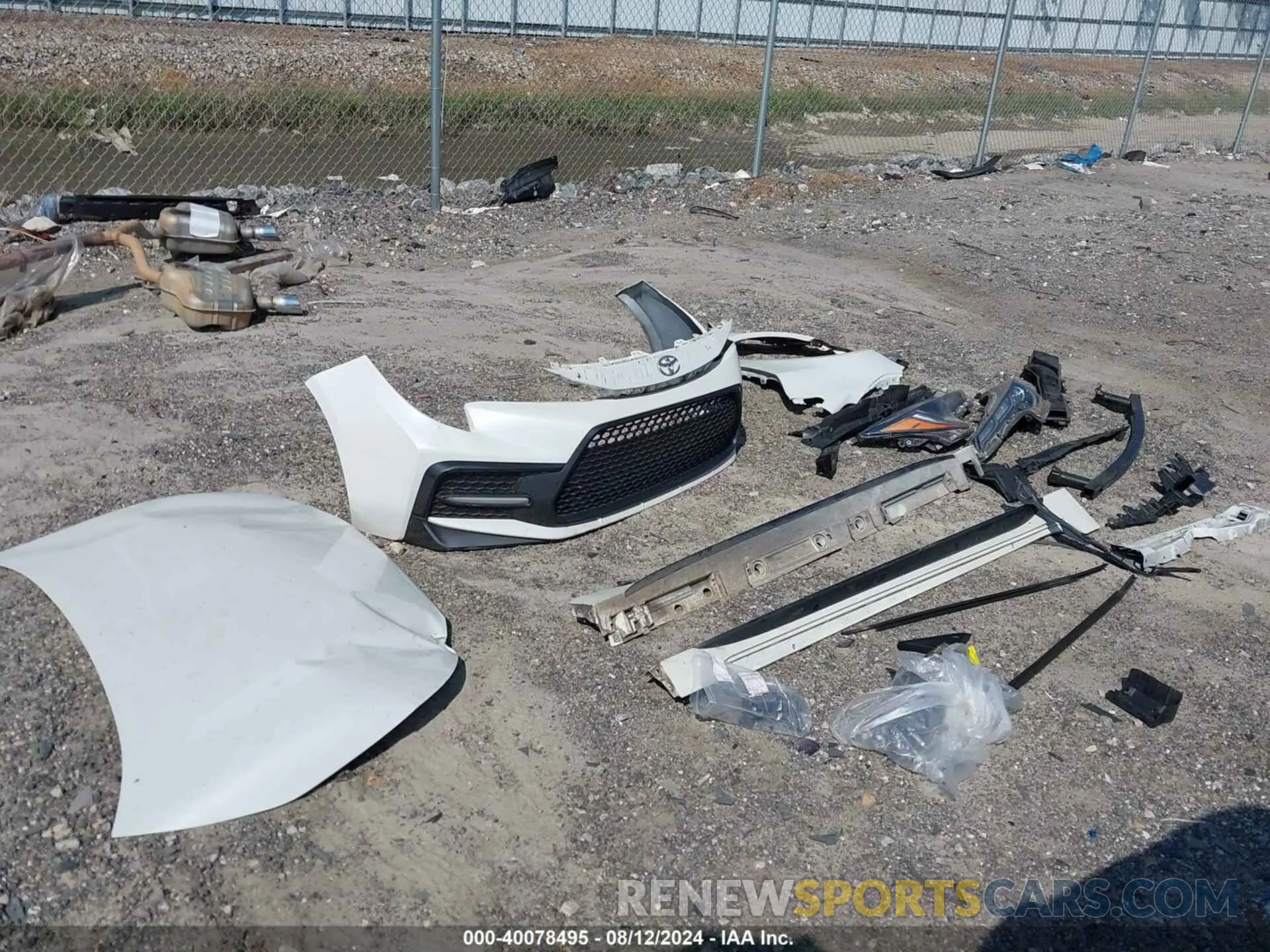 12 Photograph of a damaged car 5YFS4MCE3MP088730 TOYOTA COROLLA 2021