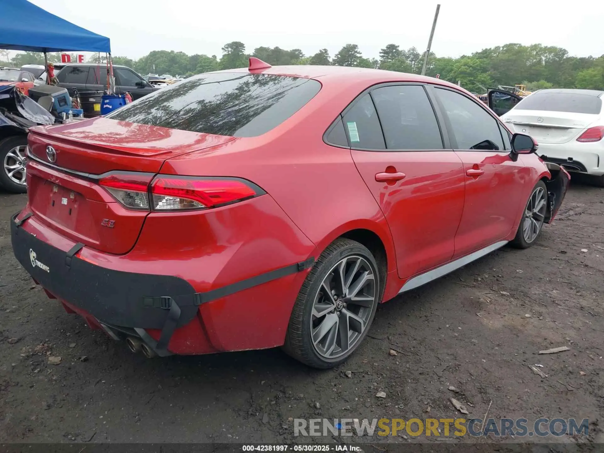 4 Photograph of a damaged car 5YFS4MCE3MP096911 TOYOTA COROLLA 2021