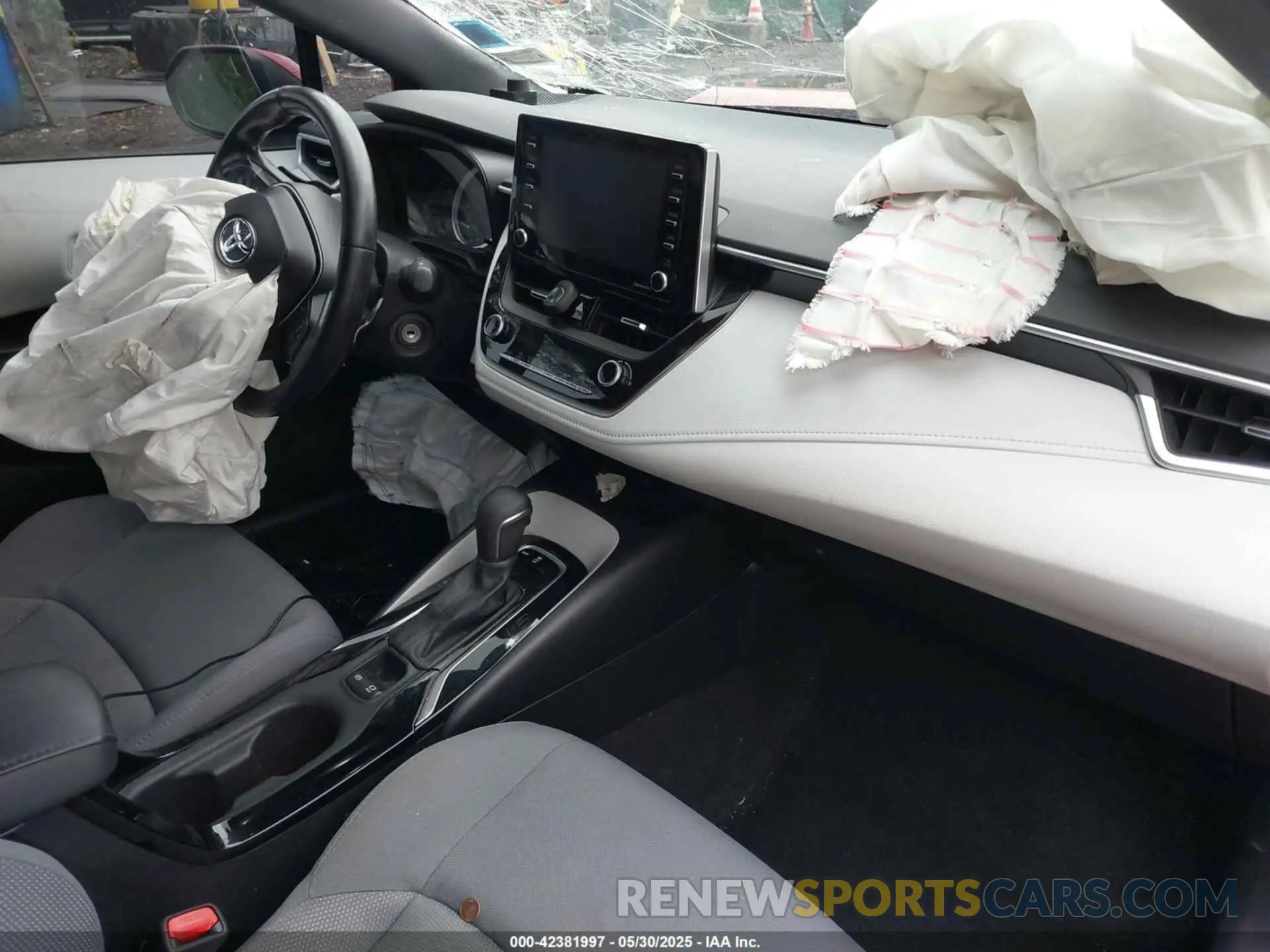 5 Photograph of a damaged car 5YFS4MCE3MP096911 TOYOTA COROLLA 2021