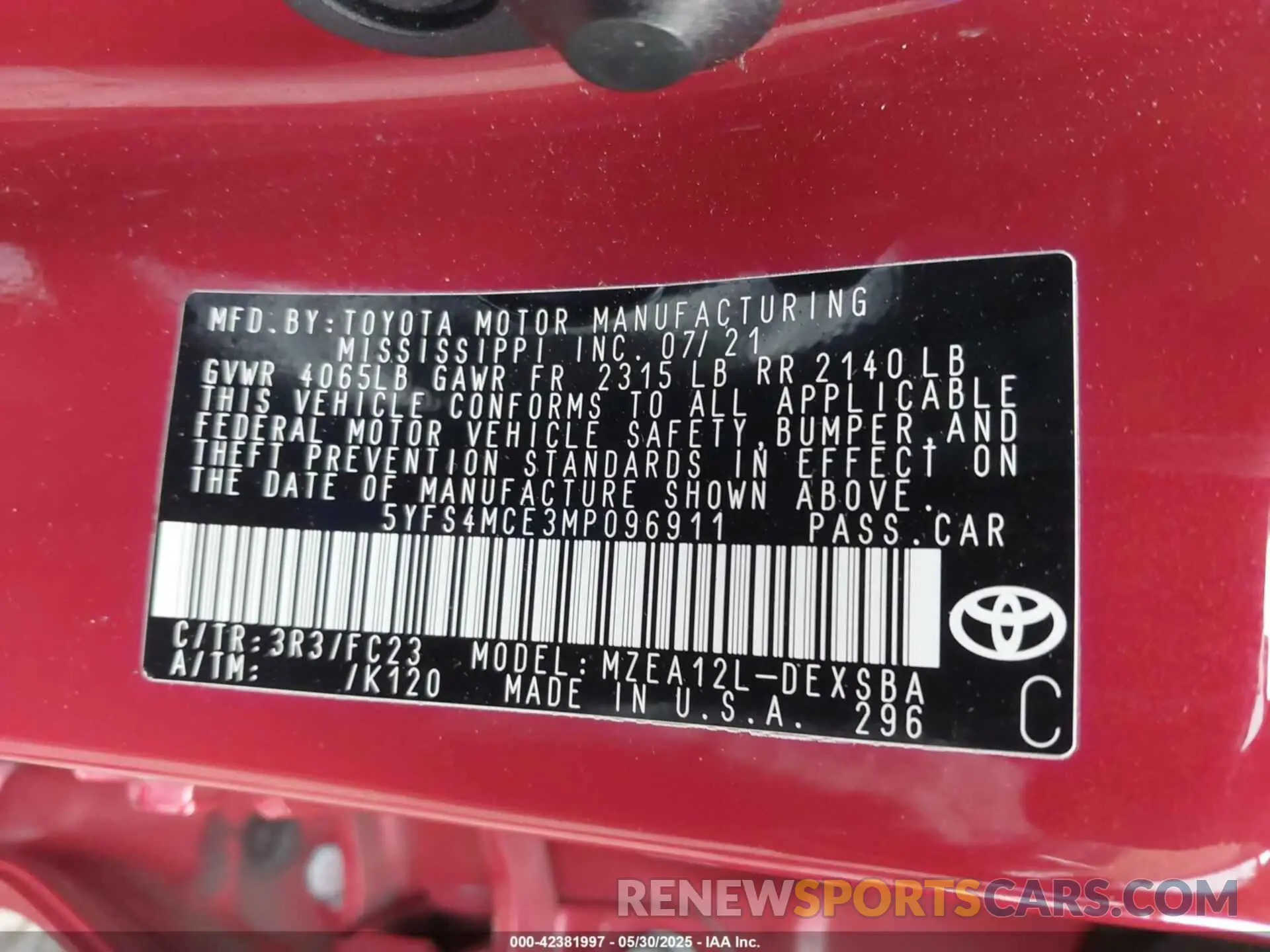 9 Photograph of a damaged car 5YFS4MCE3MP096911 TOYOTA COROLLA 2021