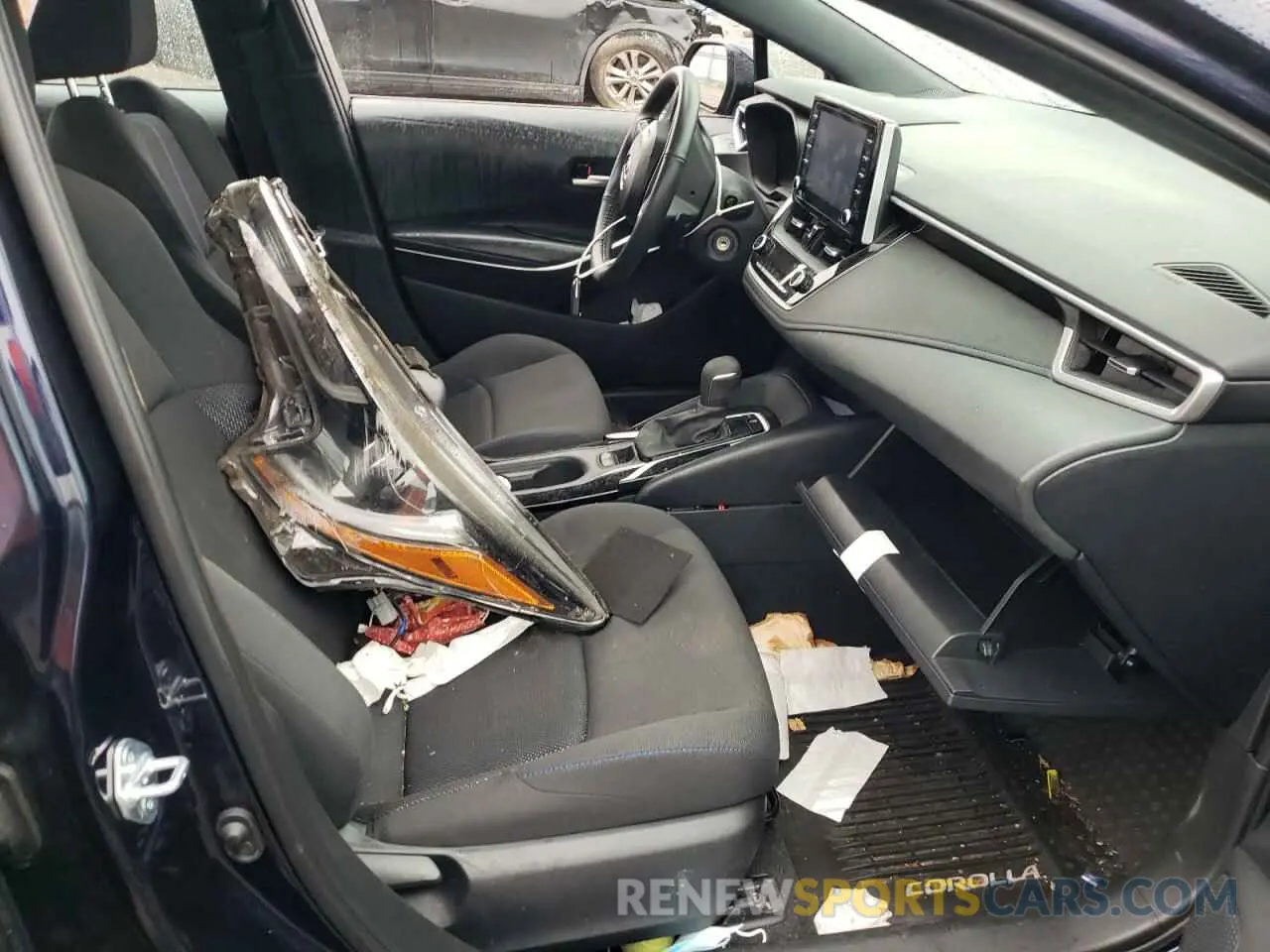 5 Photograph of a damaged car 5YFS4MCE4MP062847 TOYOTA COROLLA 2021
