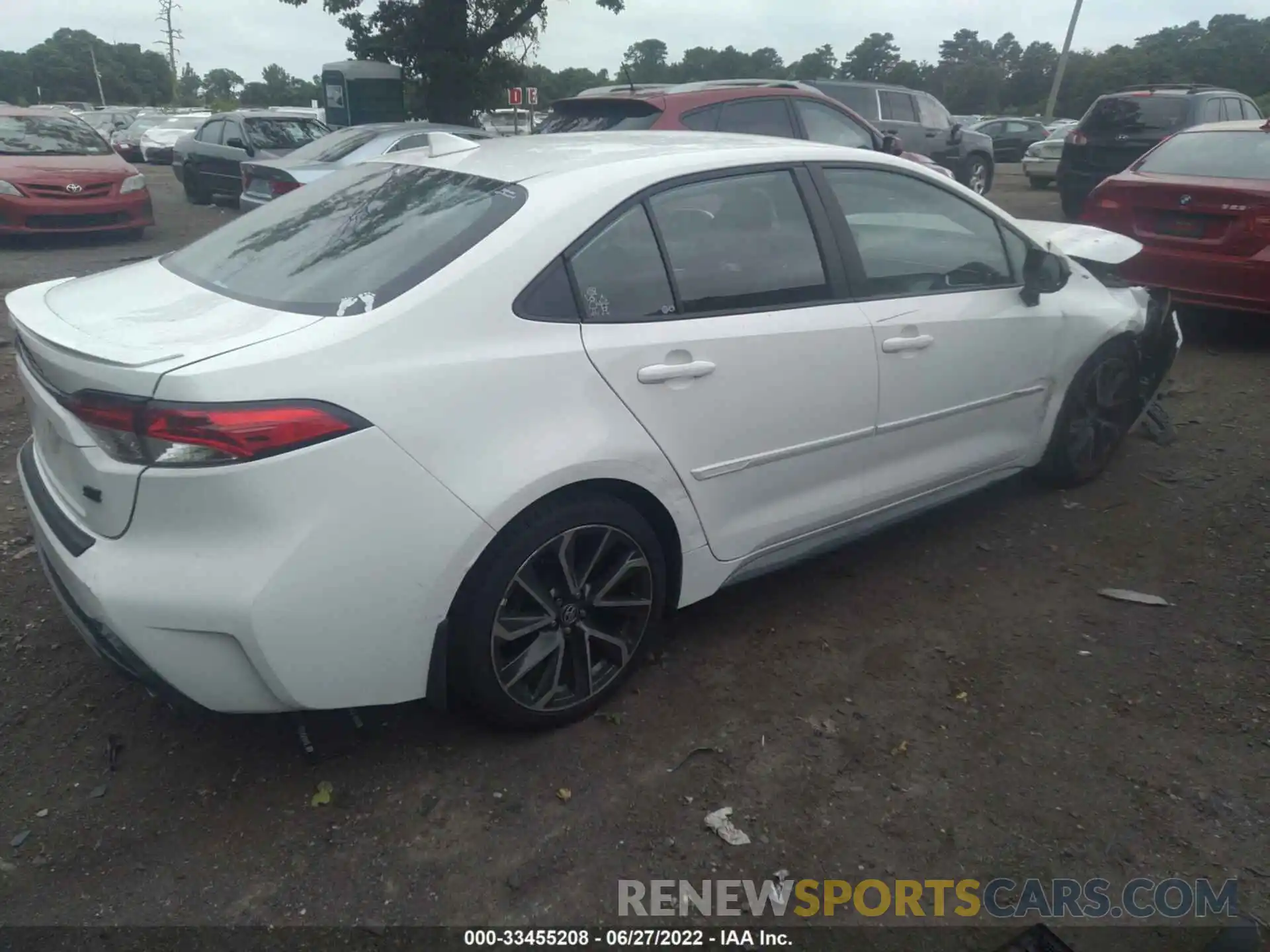 4 Photograph of a damaged car 5YFS4MCE5MP062498 TOYOTA COROLLA 2021