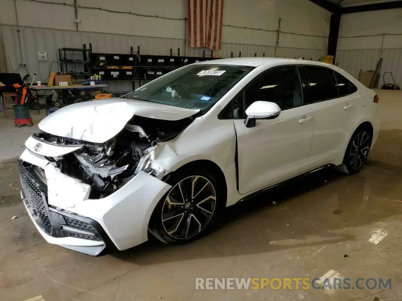 1 Photograph of a damaged car 5YFS4MCE5MP062999 TOYOTA COROLLA 2021