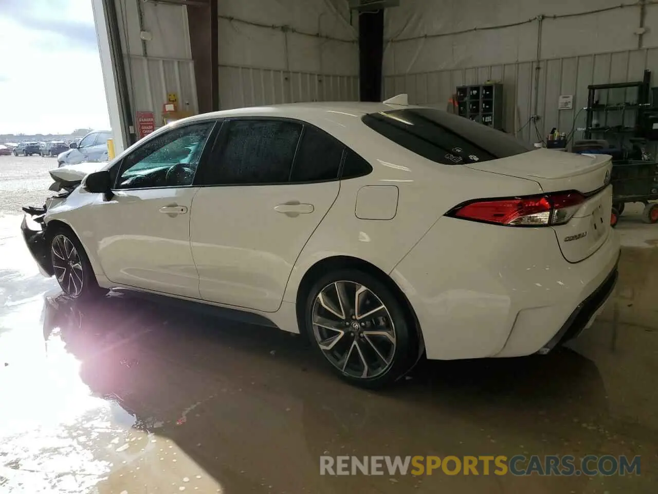2 Photograph of a damaged car 5YFS4MCE5MP062999 TOYOTA COROLLA 2021