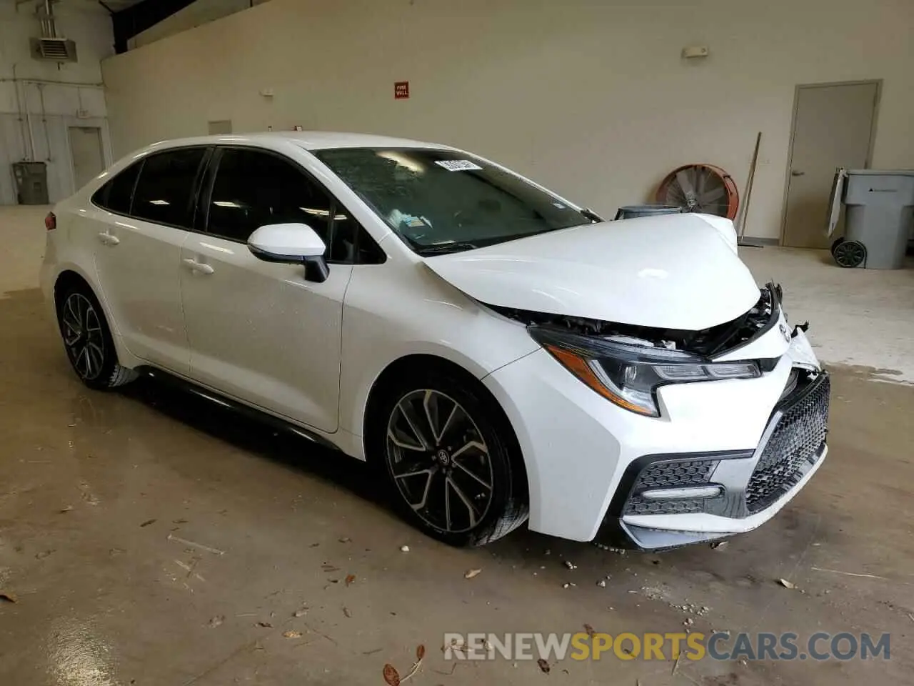 4 Photograph of a damaged car 5YFS4MCE5MP062999 TOYOTA COROLLA 2021
