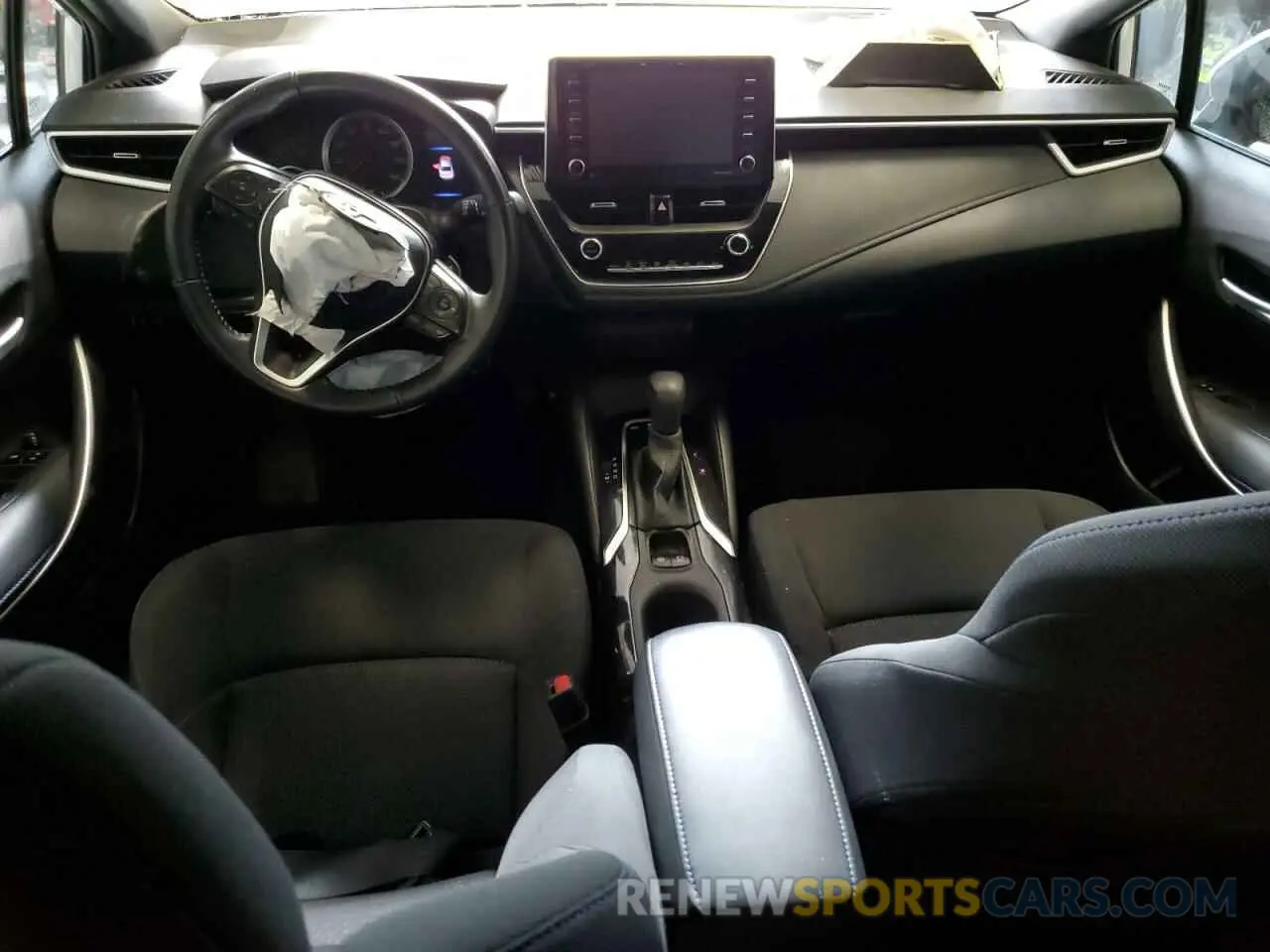 8 Photograph of a damaged car 5YFS4MCE5MP062999 TOYOTA COROLLA 2021