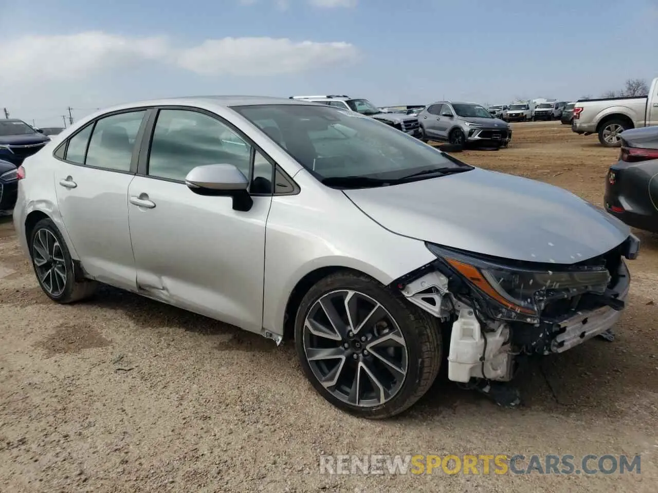 4 Photograph of a damaged car 5YFS4MCE5MP064199 TOYOTA COROLLA 2021