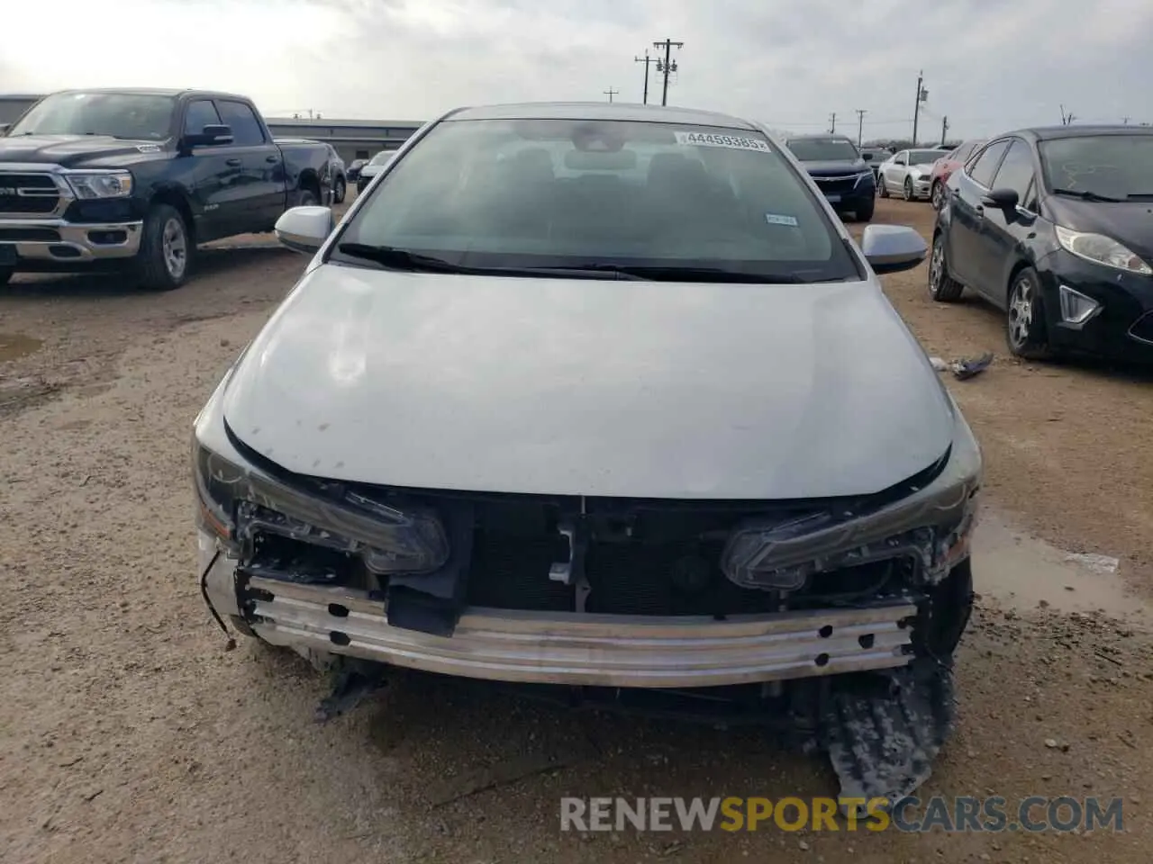 5 Photograph of a damaged car 5YFS4MCE5MP064199 TOYOTA COROLLA 2021
