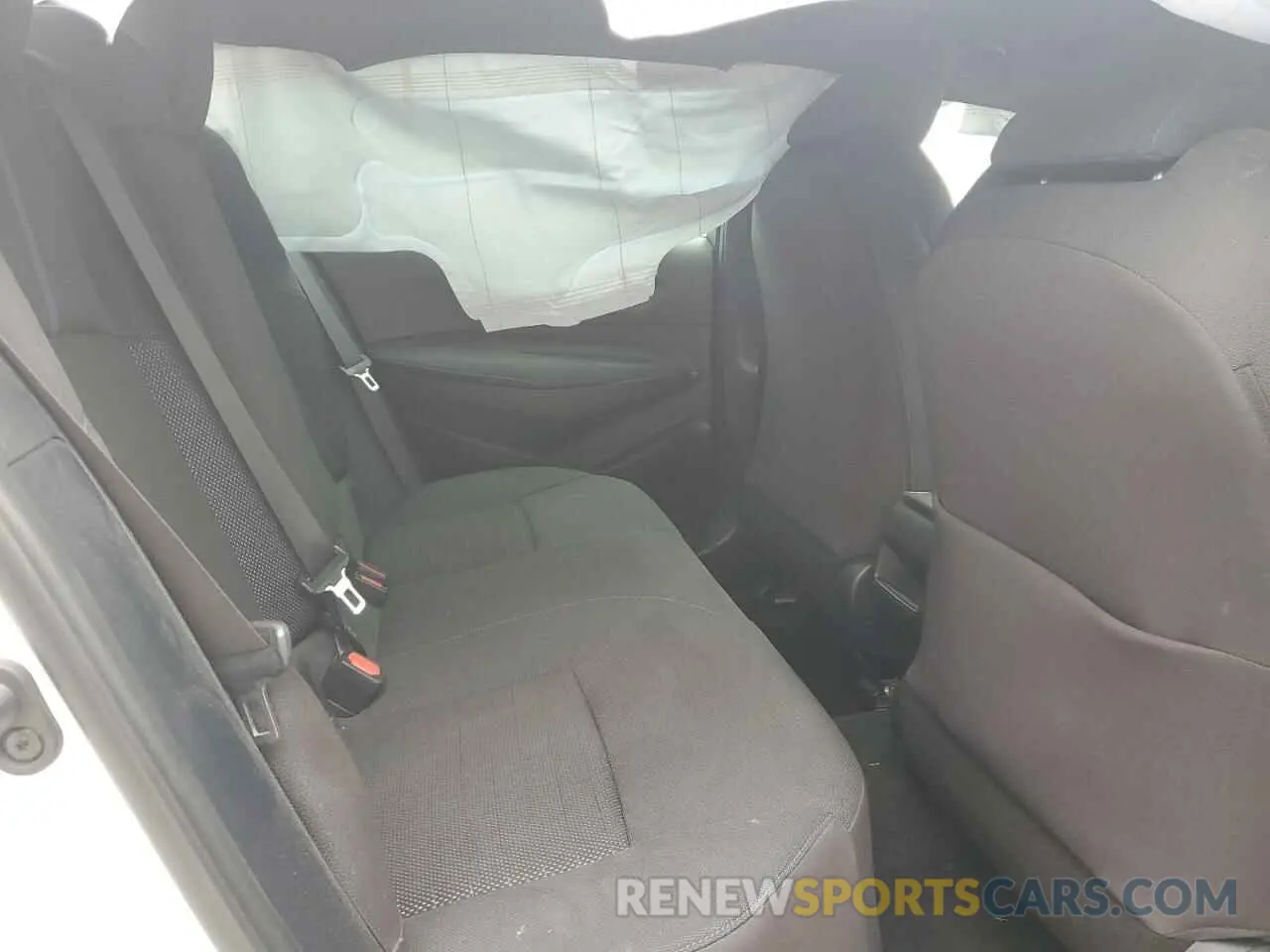 10 Photograph of a damaged car 5YFS4MCE5MP072013 TOYOTA COROLLA 2021