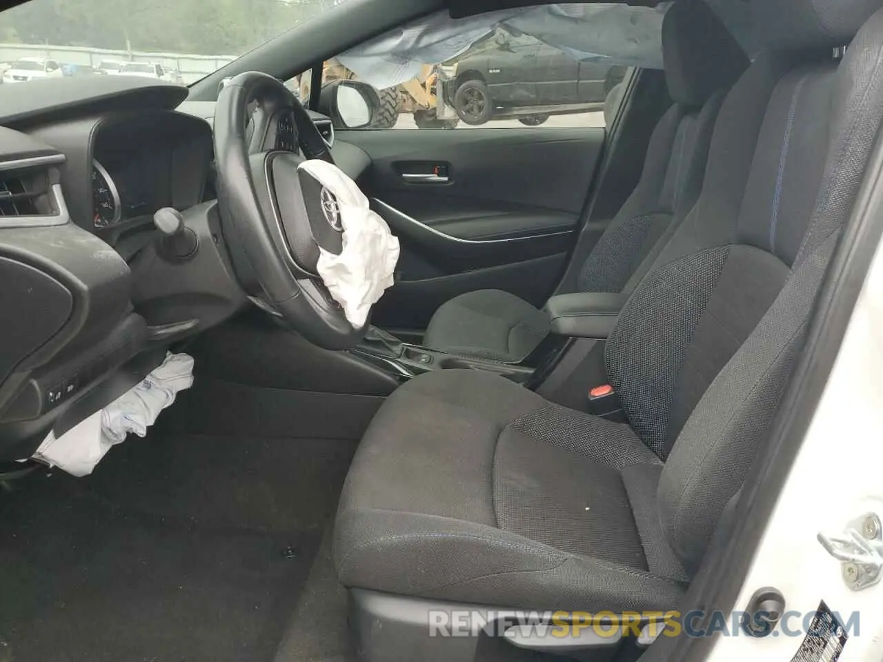 7 Photograph of a damaged car 5YFS4MCE5MP072013 TOYOTA COROLLA 2021