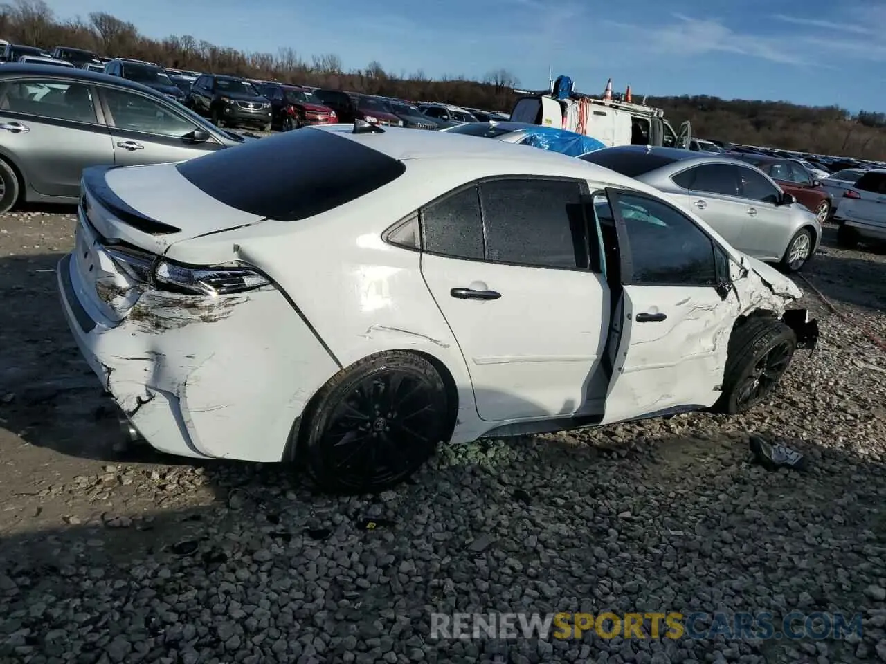 3 Photograph of a damaged car 5YFS4MCE5MP073064 TOYOTA COROLLA 2021