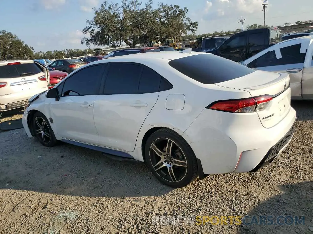 2 Photograph of a damaged car 5YFS4MCE5MP076935 TOYOTA COROLLA 2021