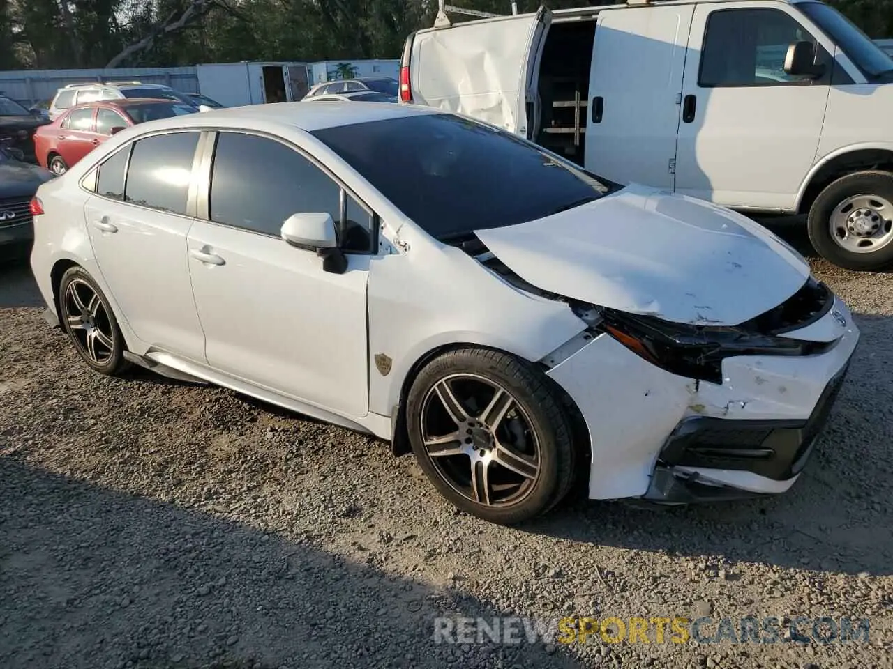 4 Photograph of a damaged car 5YFS4MCE5MP076935 TOYOTA COROLLA 2021