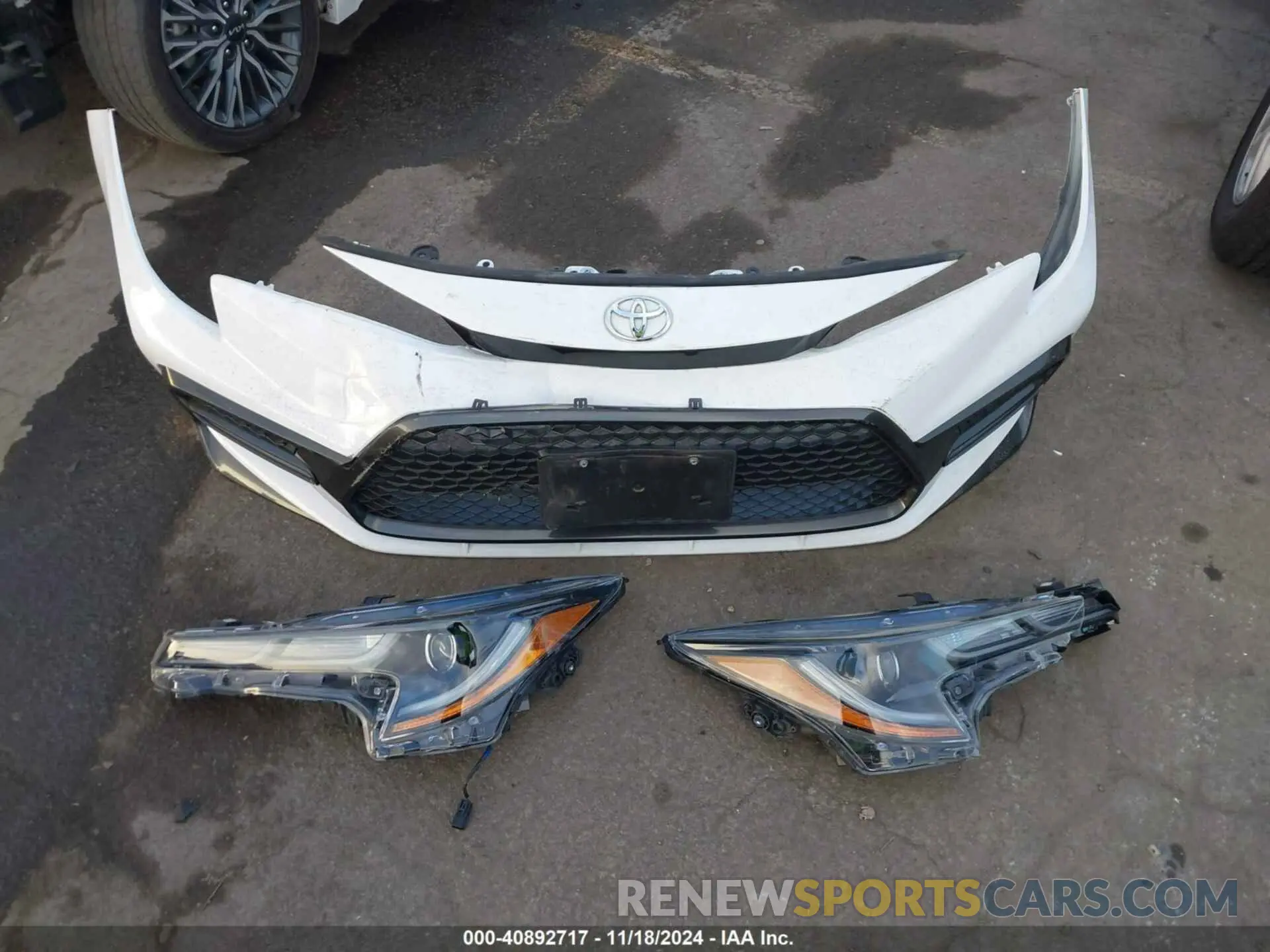 12 Photograph of a damaged car 5YFS4MCE5MP077048 TOYOTA COROLLA 2021