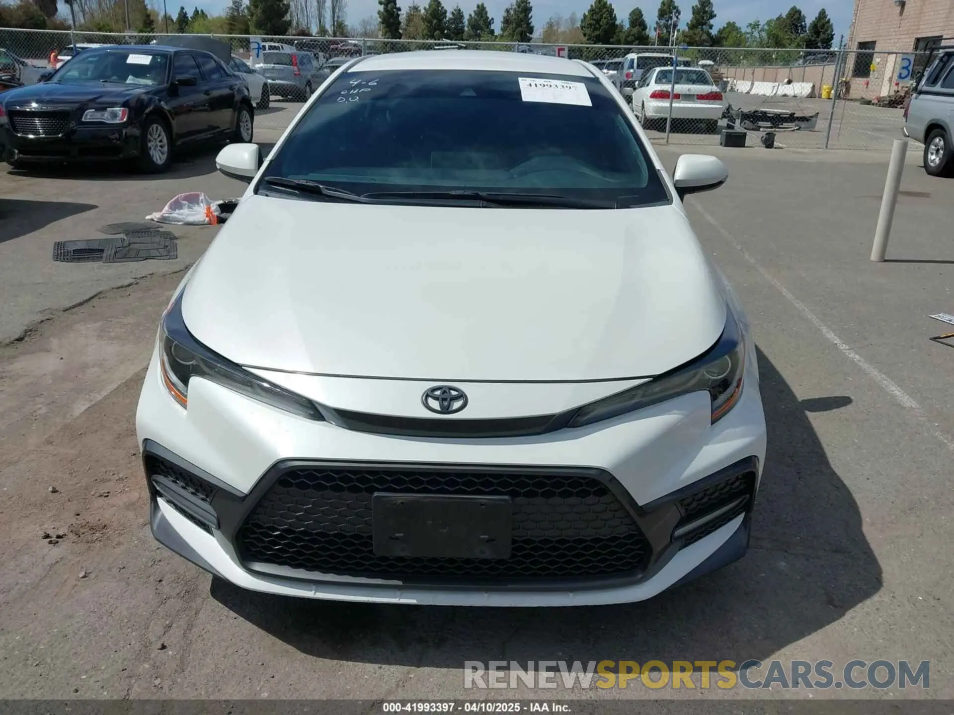 13 Photograph of a damaged car 5YFS4MCE5MP079740 TOYOTA COROLLA 2021