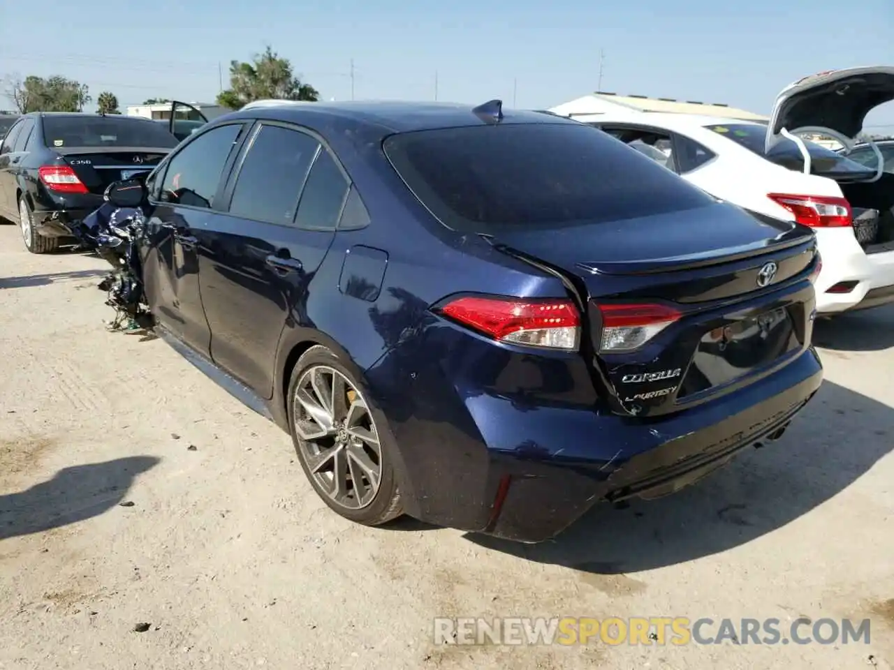 3 Photograph of a damaged car 5YFS4MCE5MP095825 TOYOTA COROLLA 2021