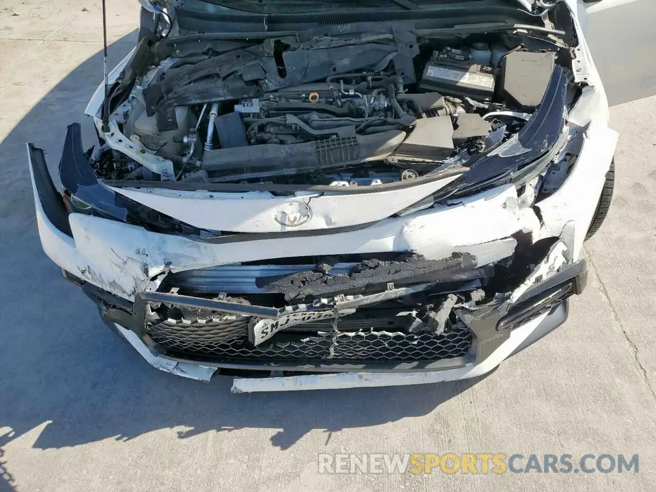 13 Photograph of a damaged car 5YFS4MCE6MP064681 TOYOTA COROLLA 2021