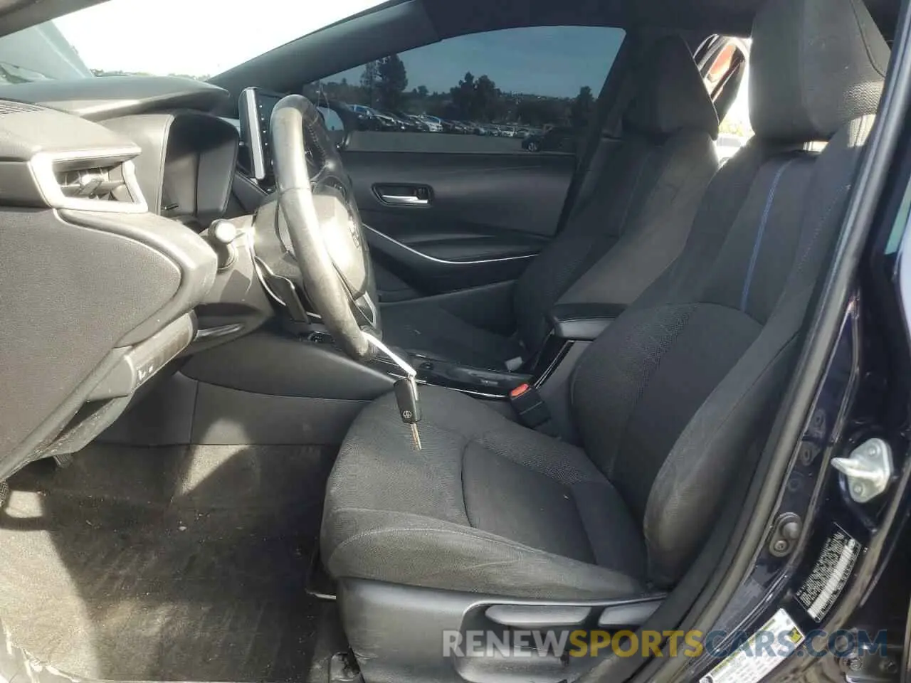 7 Photograph of a damaged car 5YFS4MCE6MP069248 TOYOTA COROLLA 2021