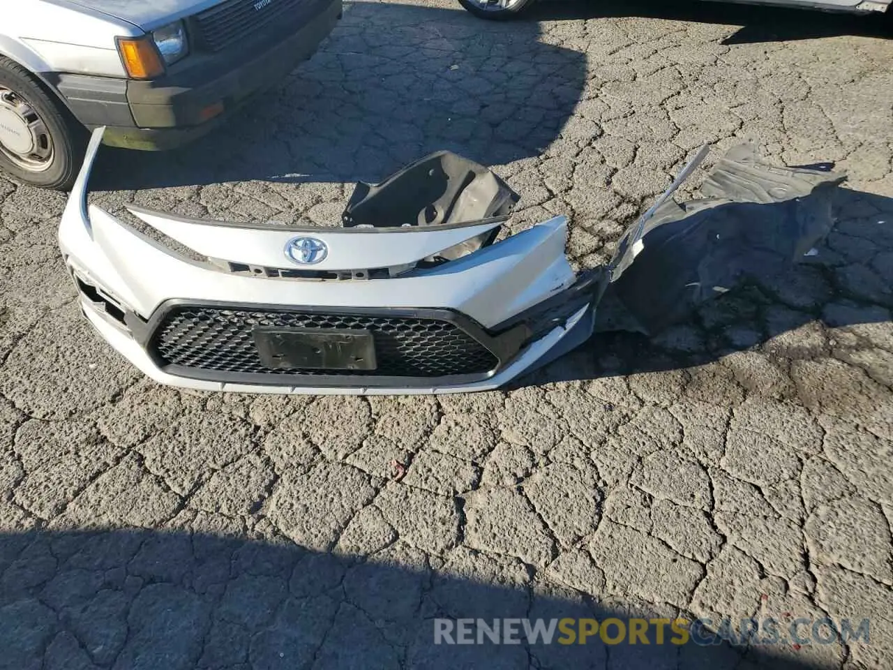 12 Photograph of a damaged car 5YFS4MCE6MP073395 TOYOTA COROLLA 2021