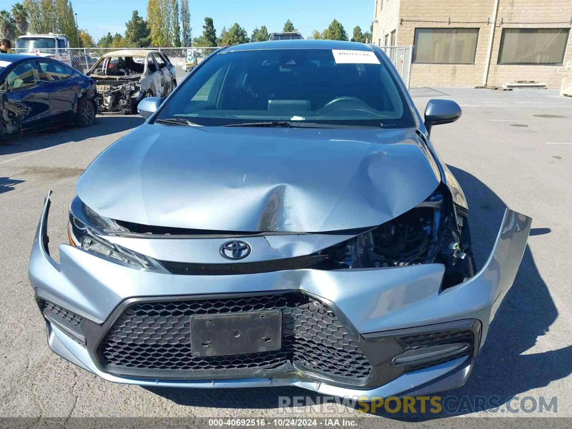 12 Photograph of a damaged car 5YFS4MCE6MP075311 TOYOTA COROLLA 2021