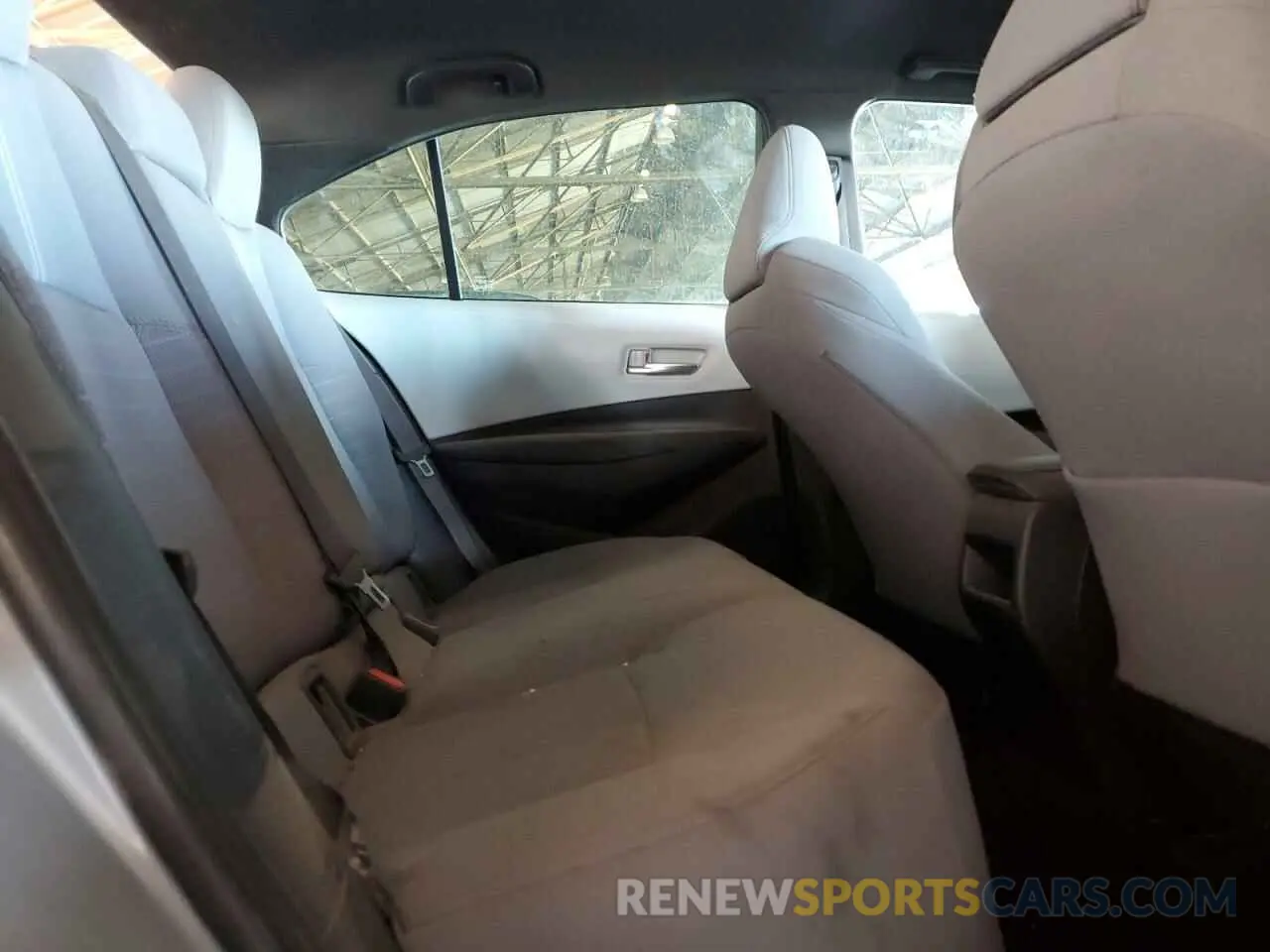10 Photograph of a damaged car 5YFS4MCE6MP085921 TOYOTA COROLLA 2021