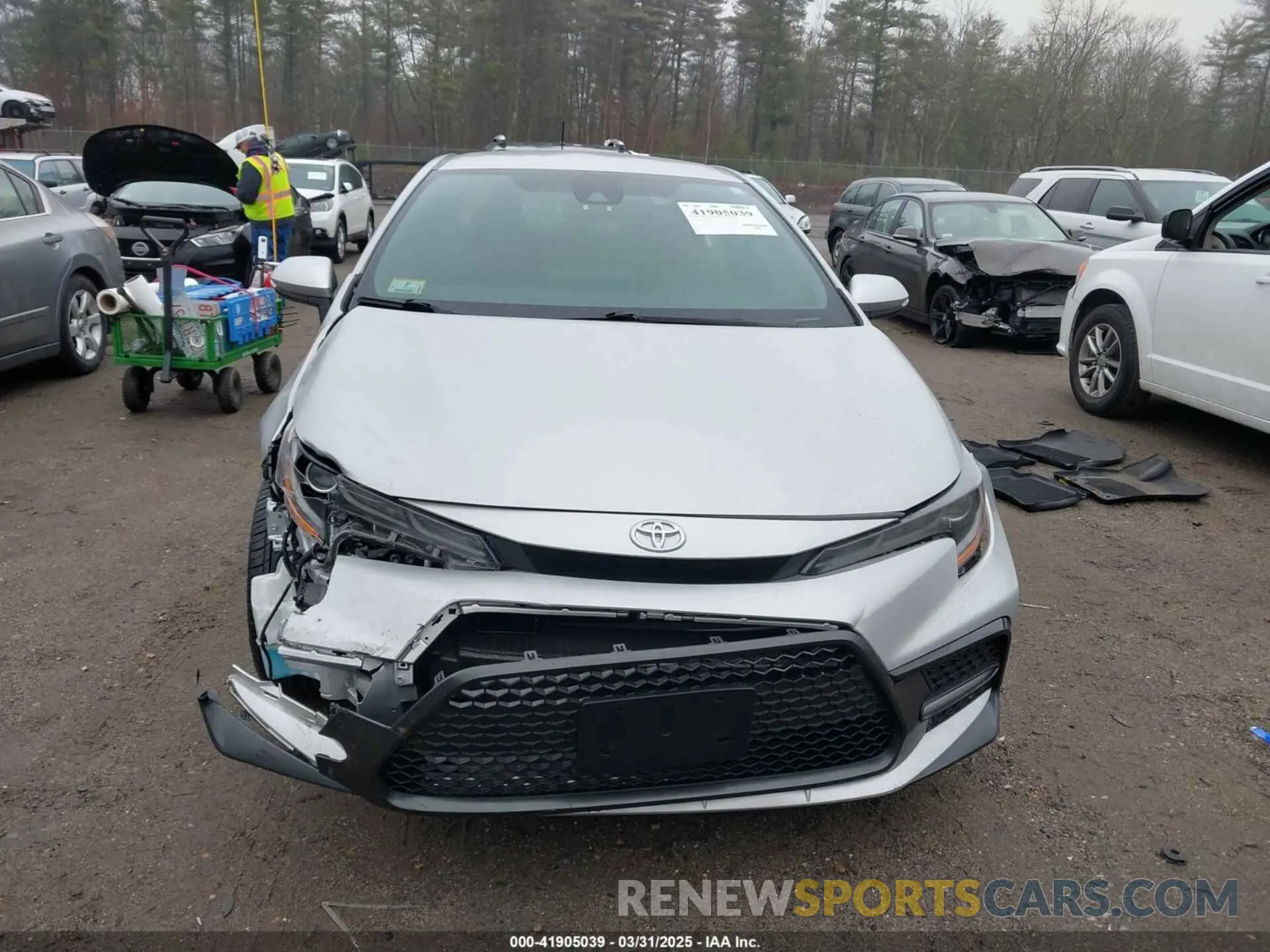 12 Photograph of a damaged car 5YFS4MCE6MP088849 TOYOTA COROLLA 2021