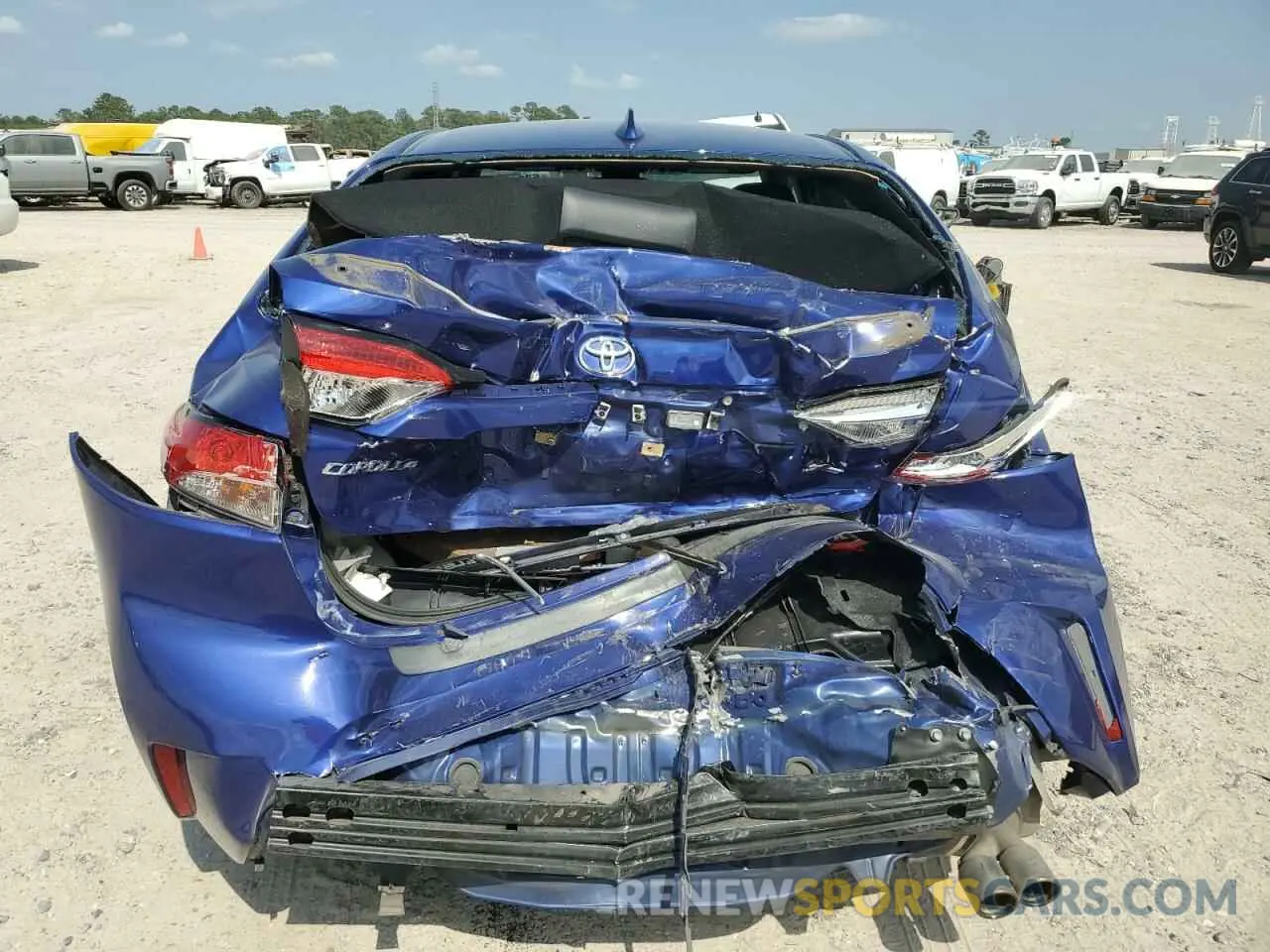 6 Photograph of a damaged car 5YFS4MCE6MP093596 TOYOTA COROLLA 2021