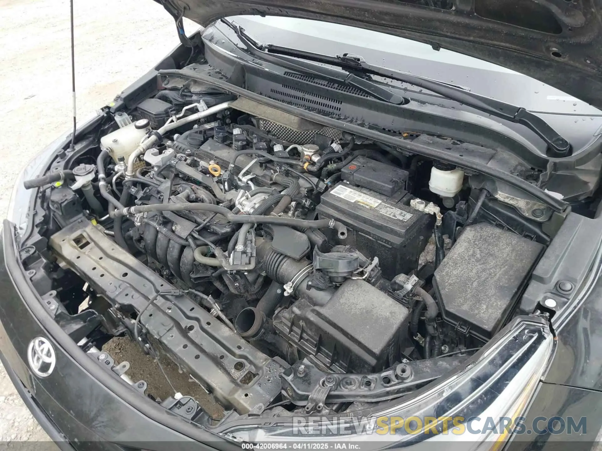 10 Photograph of a damaged car 5YFS4MCE7MP057741 TOYOTA COROLLA 2021