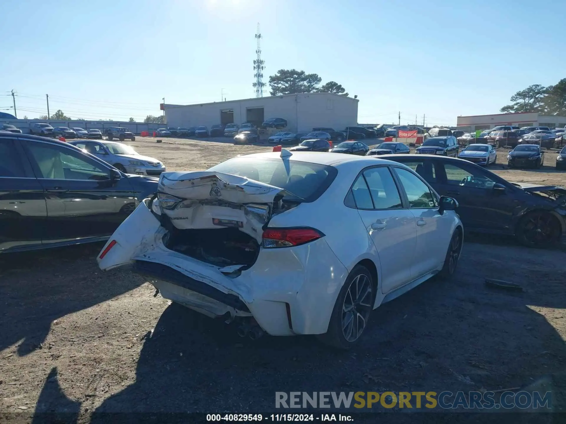 4 Photograph of a damaged car 5YFS4MCE7MP061482 TOYOTA COROLLA 2021