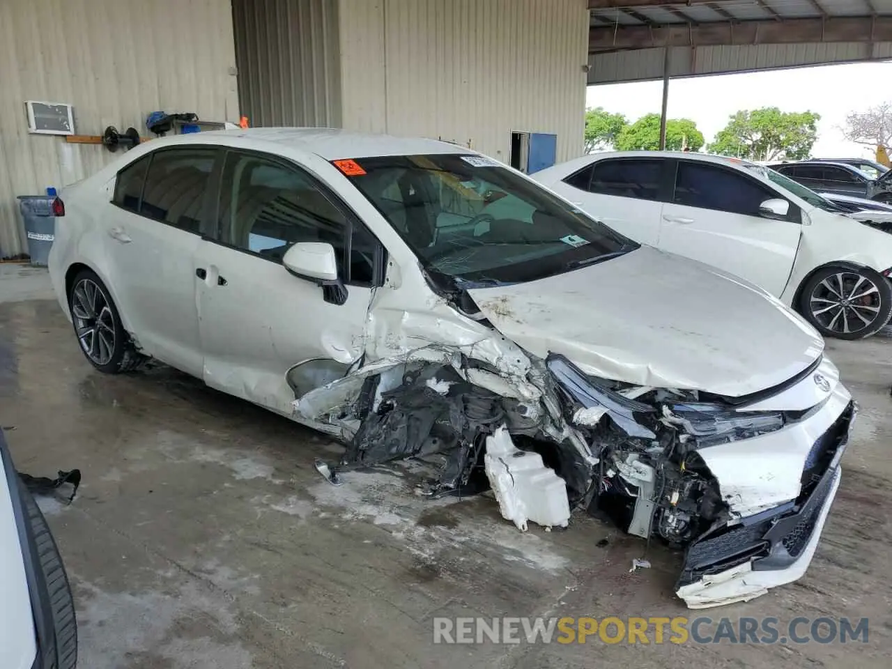4 Photograph of a damaged car 5YFS4MCE7MP063846 TOYOTA COROLLA 2021
