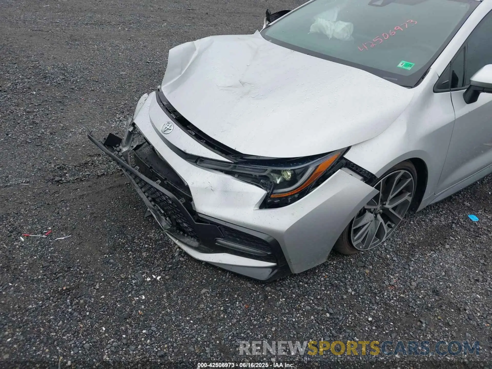 6 Photograph of a damaged car 5YFS4MCE7MP064561 TOYOTA COROLLA 2021