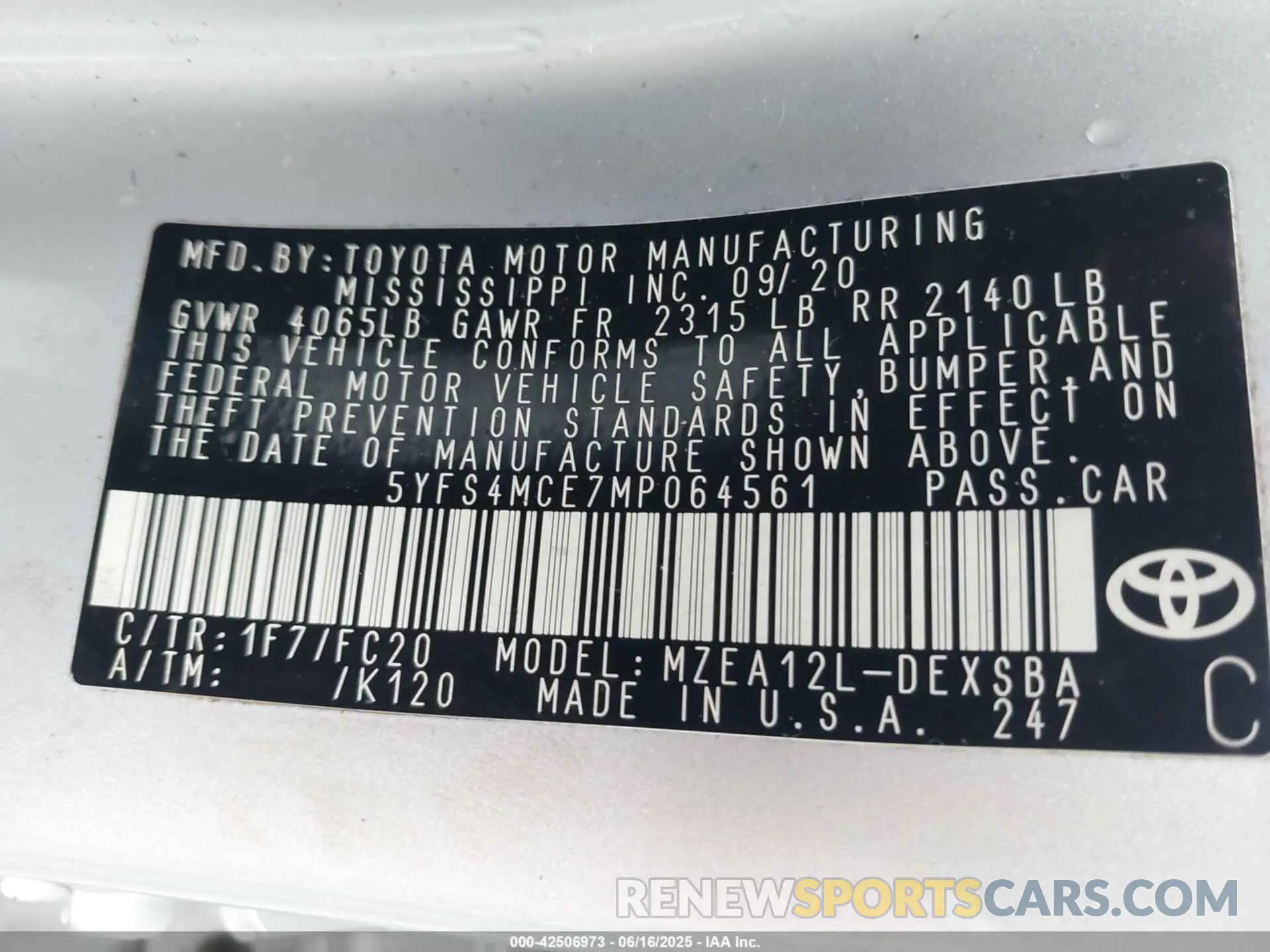 9 Photograph of a damaged car 5YFS4MCE7MP064561 TOYOTA COROLLA 2021