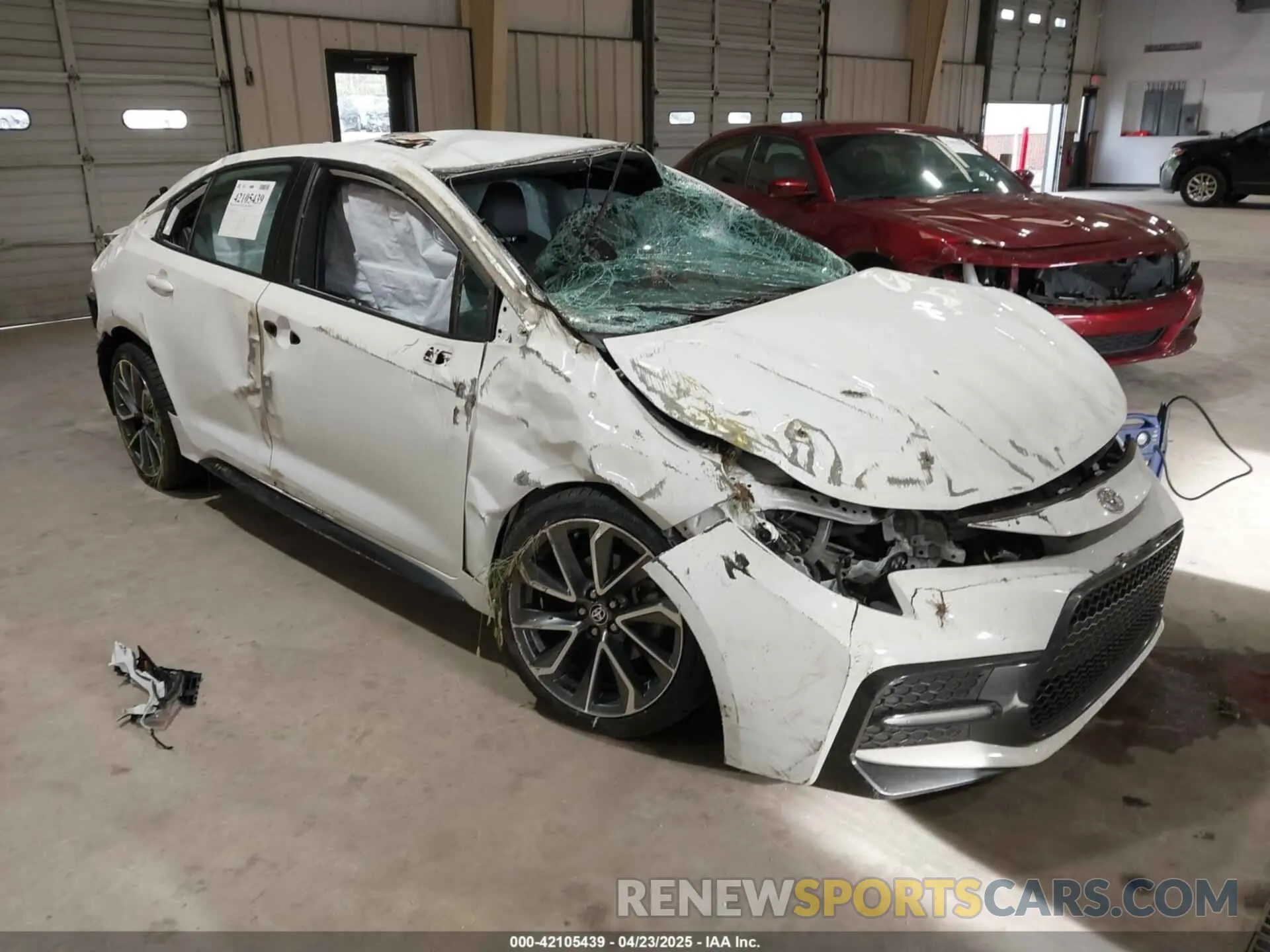 1 Photograph of a damaged car 5YFS4MCE7MP072773 TOYOTA COROLLA 2021