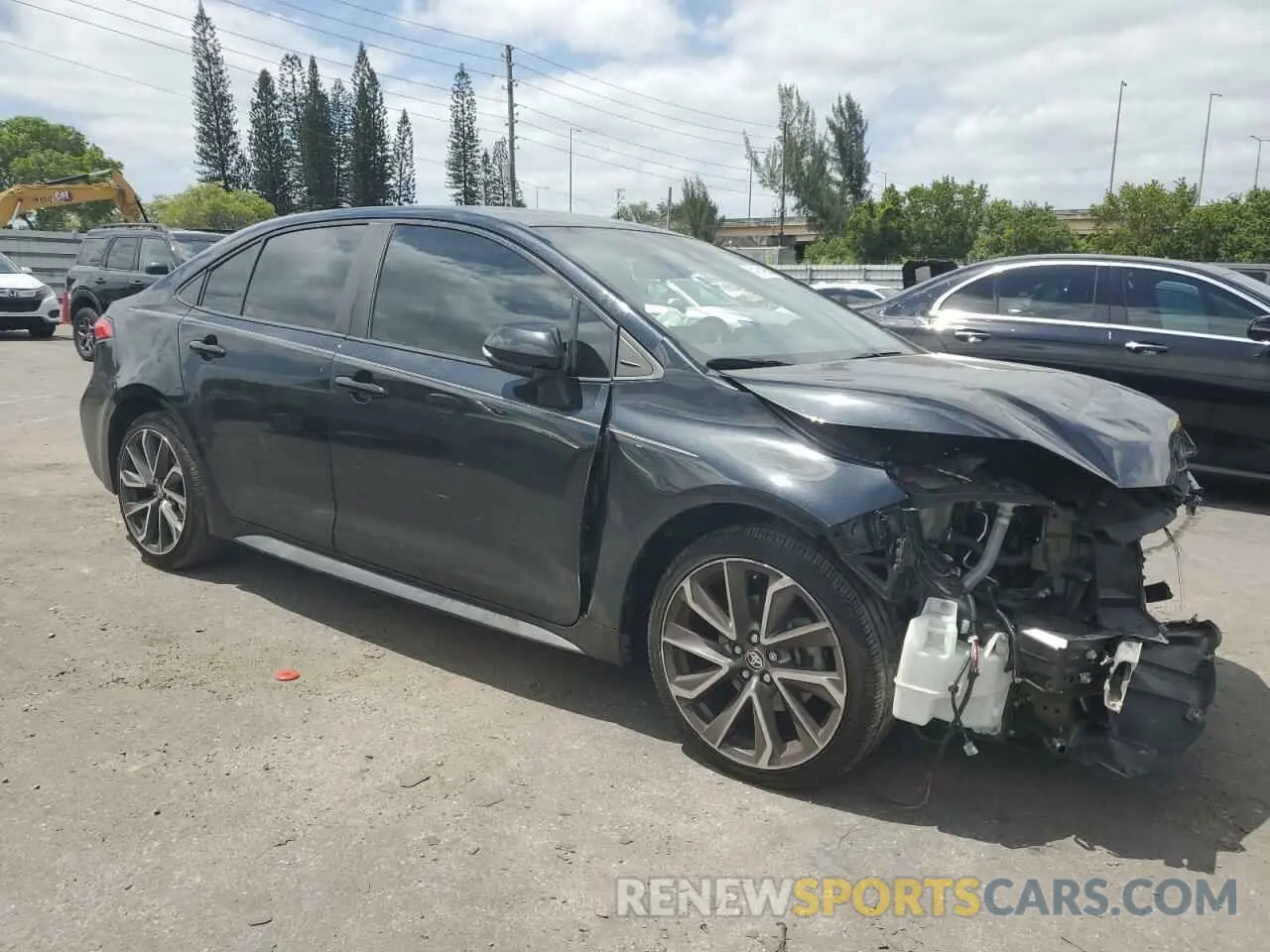 4 Photograph of a damaged car 5YFS4MCE7MP095065 TOYOTA COROLLA 2021