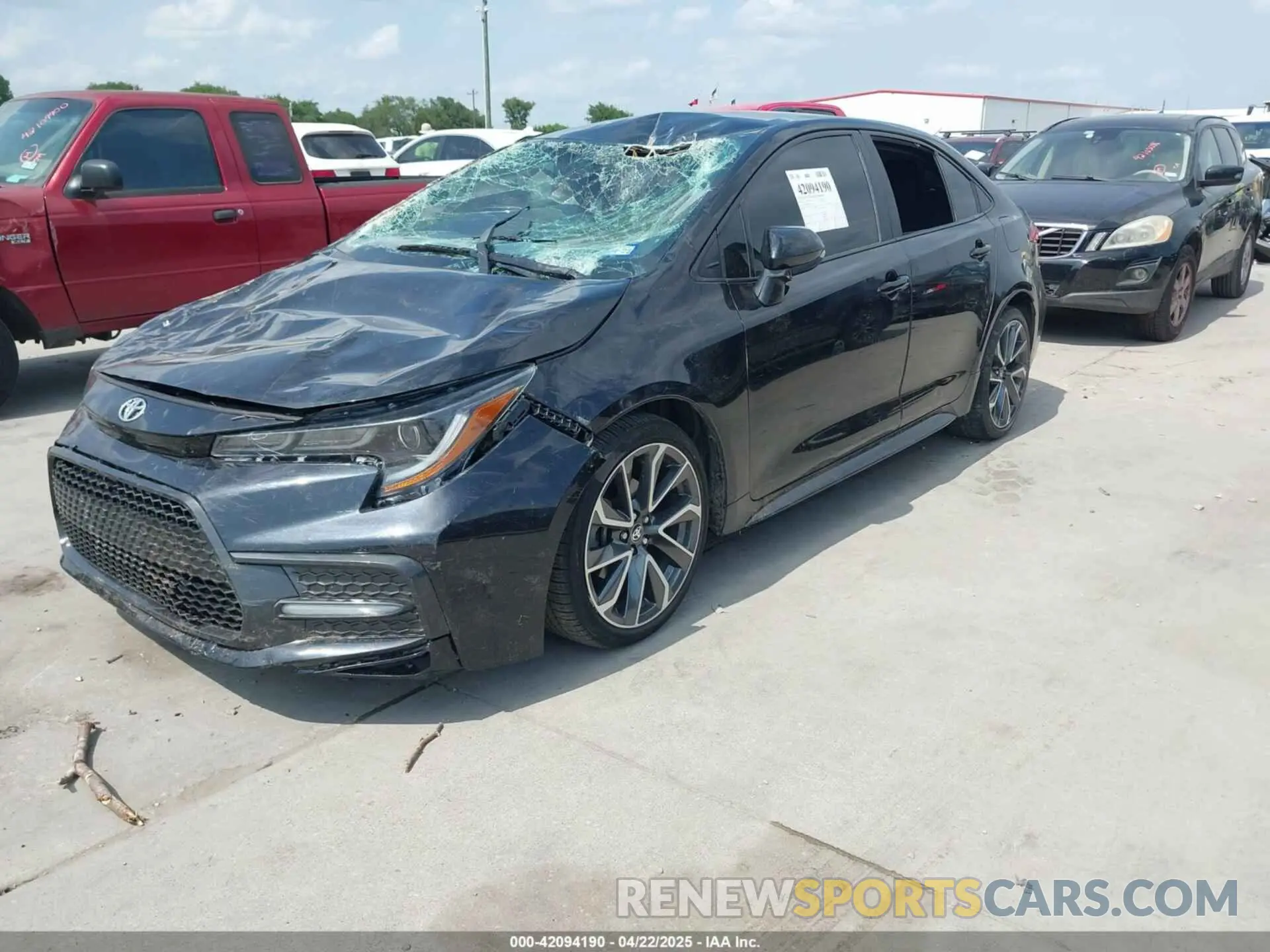 2 Photograph of a damaged car 5YFS4MCE8MP075617 TOYOTA COROLLA 2021
